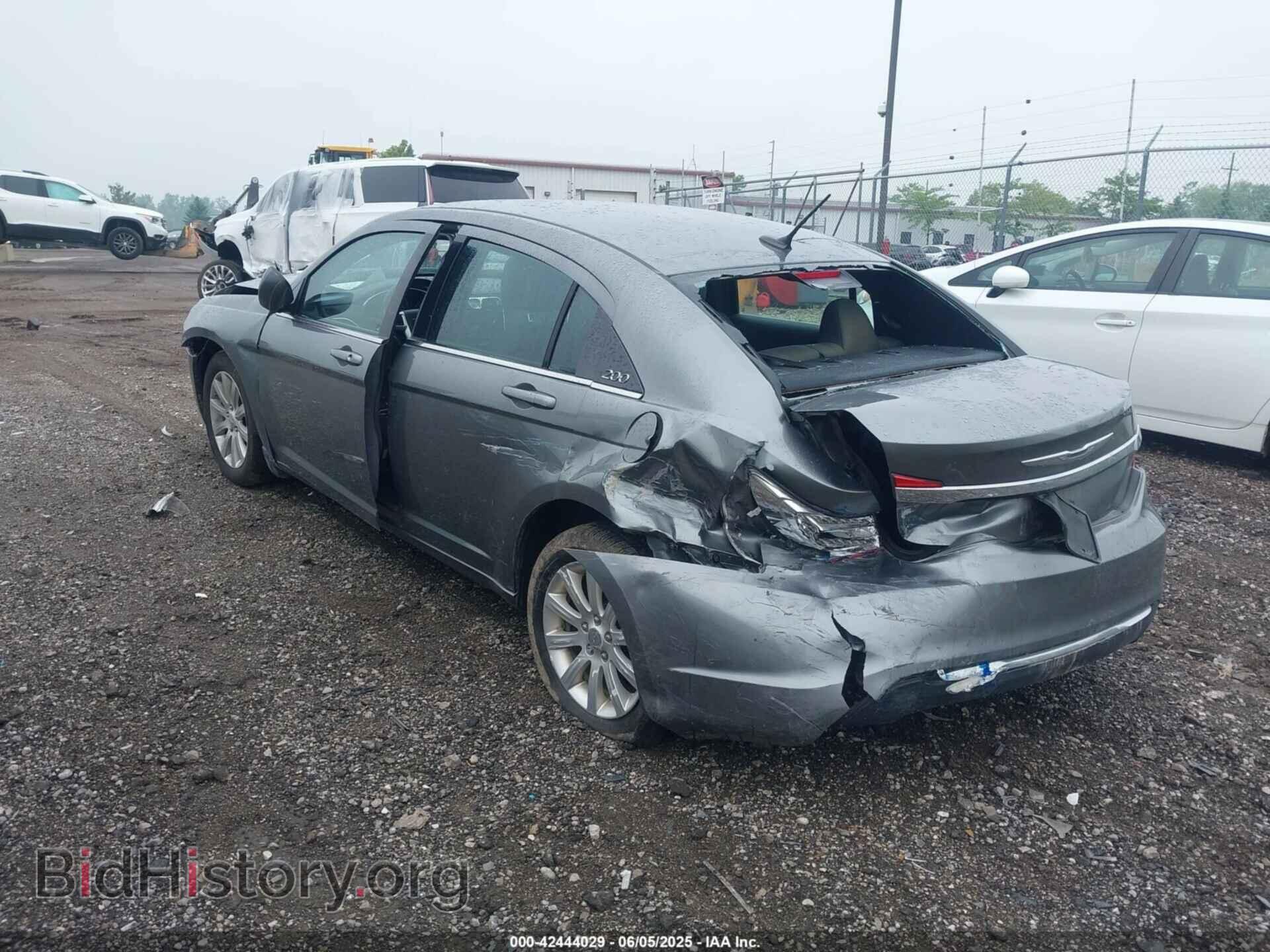 2012 CHRYSLER 200 - VIN: 1C3CCBBB0CN131942 - Фото 3