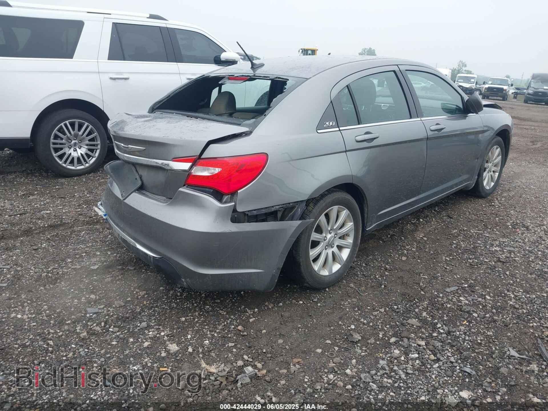 2012 CHRYSLER 200 - VIN: 1C3CCBBB0CN131942 - Фото 4