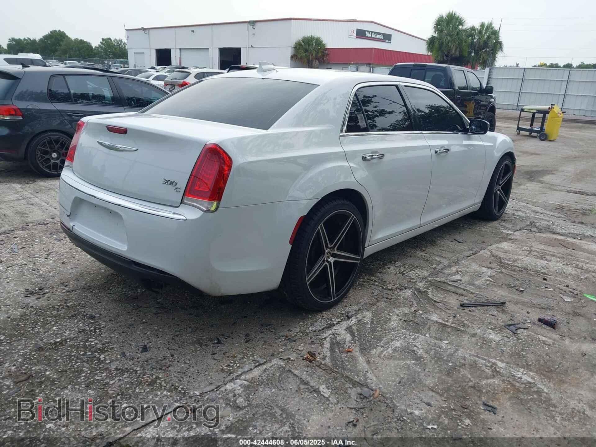 2016 CHRYSLER 300C - VIN: 2C3CCAEG5GH181560 - Фото 4