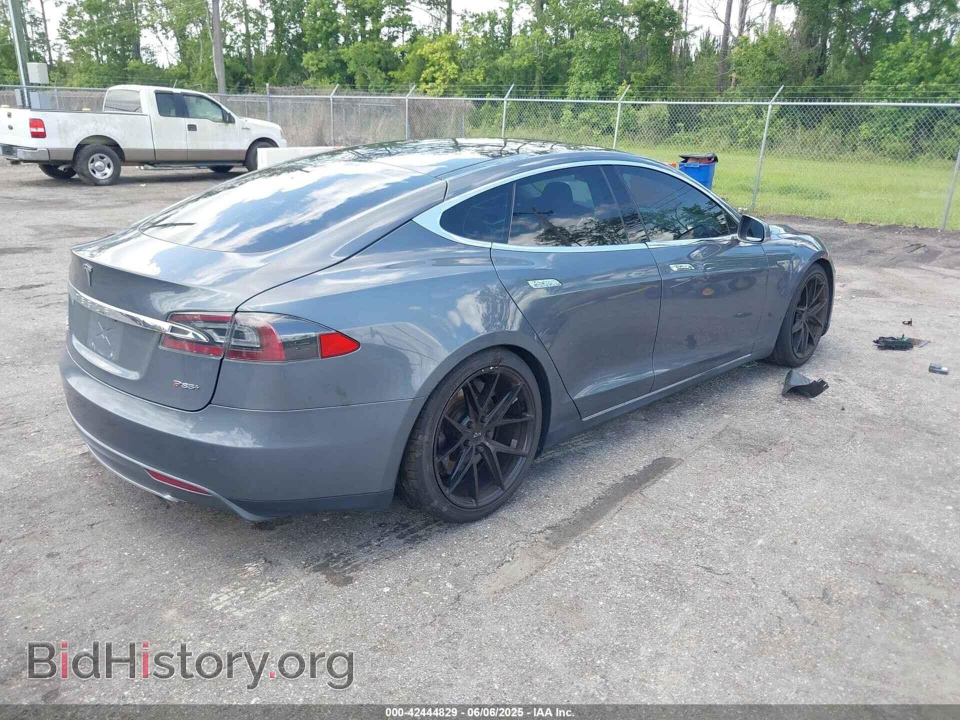 2013 TESLA MODEL S - VIN: 5YJSA1DP9DFP17832 - Photo 4