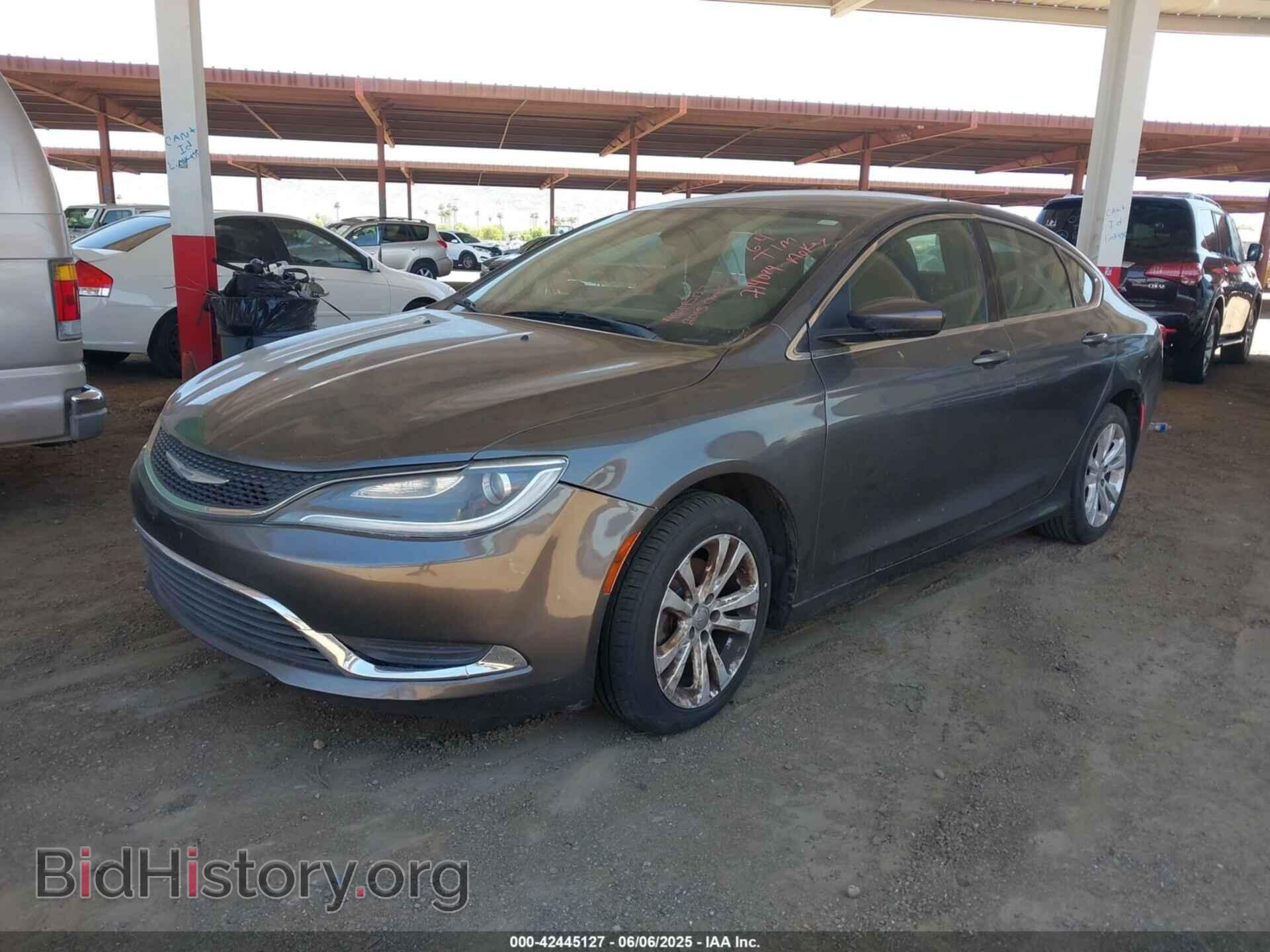2015 CHRYSLER 200 - VIN: 1C3CCCAB2FN714024 - Фото 2