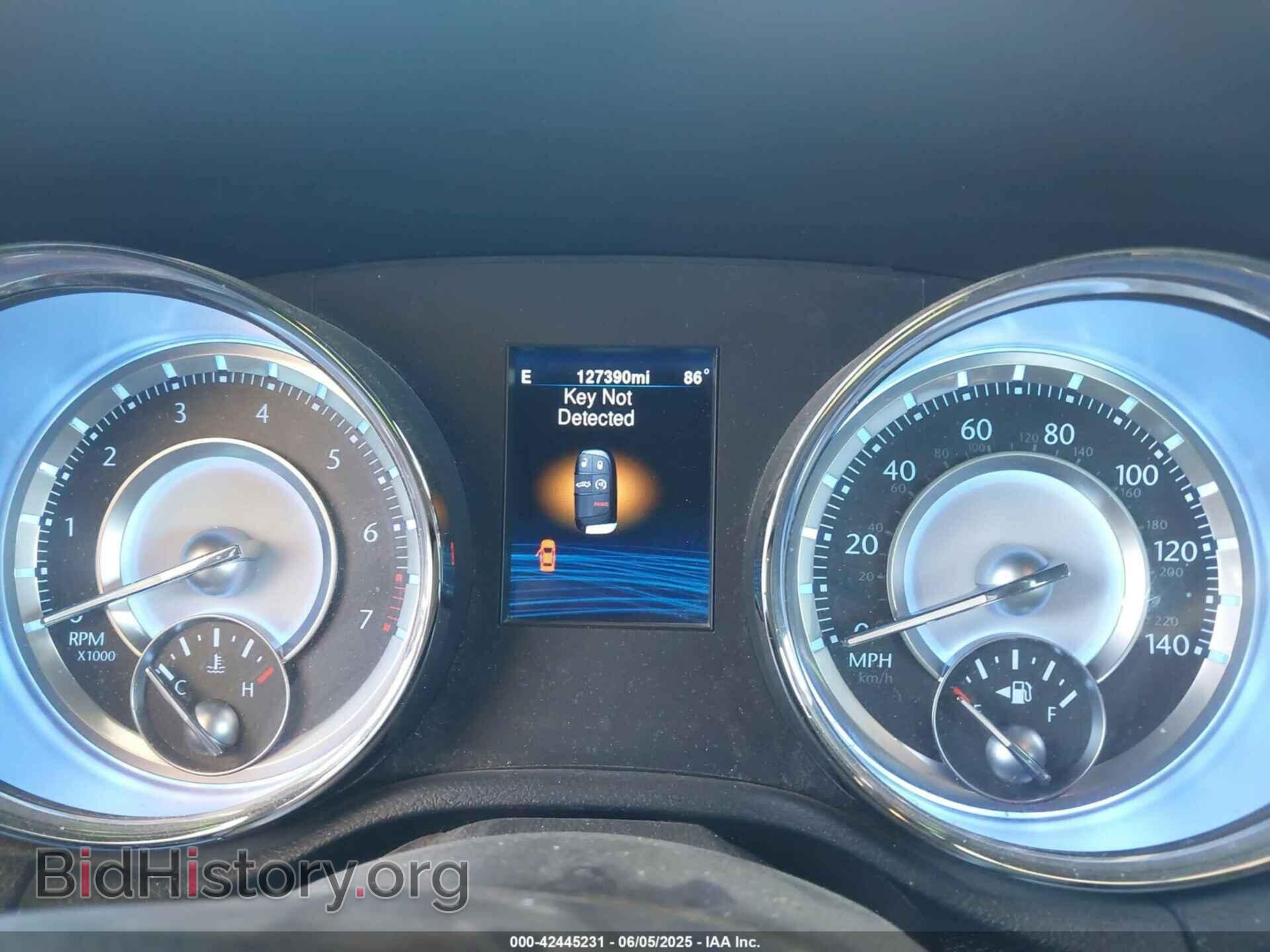 2014 CHRYSLER 300 - VIN: 2C3CCARG0EH353226 - Фото 7