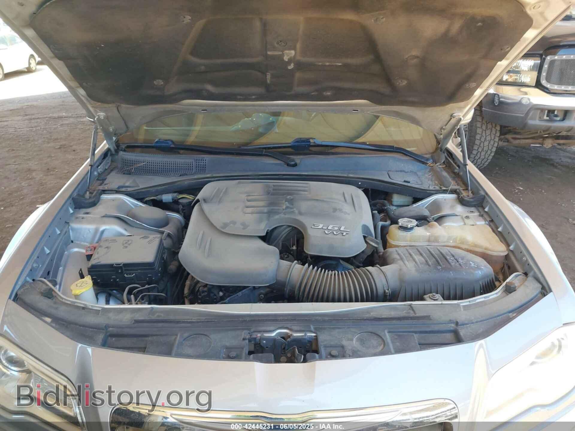 2014 CHRYSLER 300 - VIN: 2C3CCARG0EH353226 - Фото 10