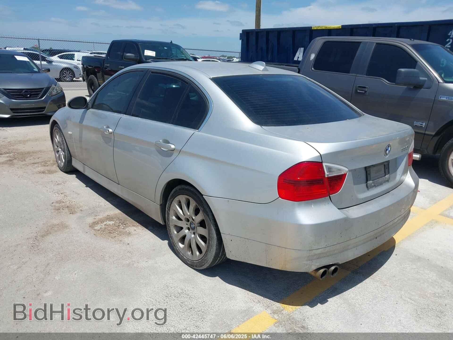 2006 BMW 330I - VIN: WBAVB33576PS18135 - Фото 3