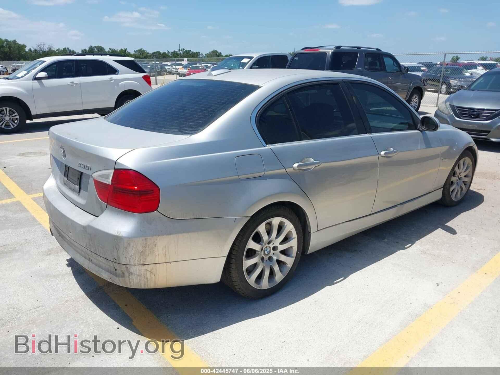2006 BMW 330I - VIN: WBAVB33576PS18135 - Фото 4