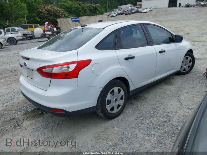2012 Ford FOCUS (VIN 1FAHP3E21CL287433) — фото 4 из 15