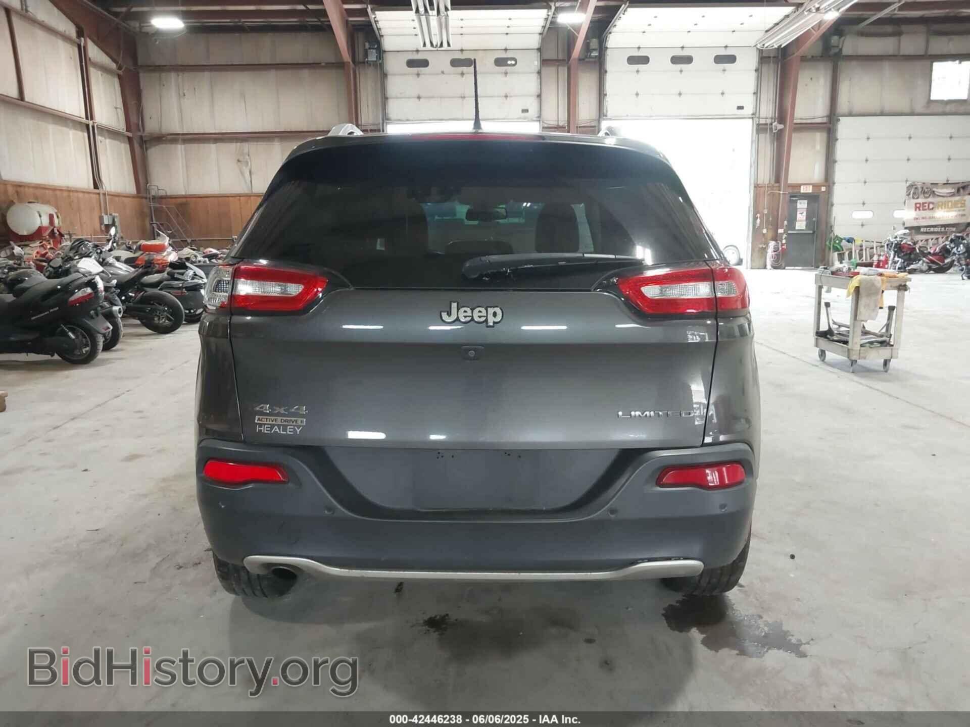 2018 JEEP CHEROKEE - VIN: 1C4PJMDB0JD607329 - Фото 16