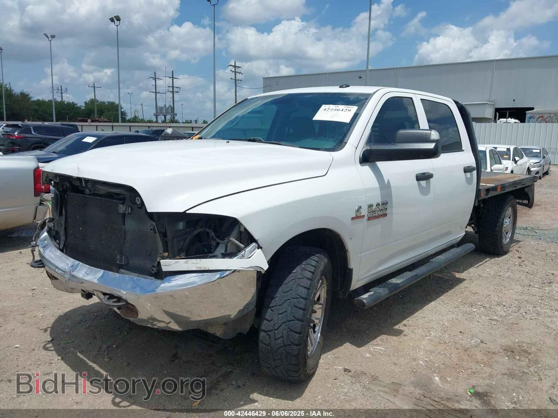 2017 RAM 2500 - VIN: 3C6UR4HL9HG635973 - Фото 2