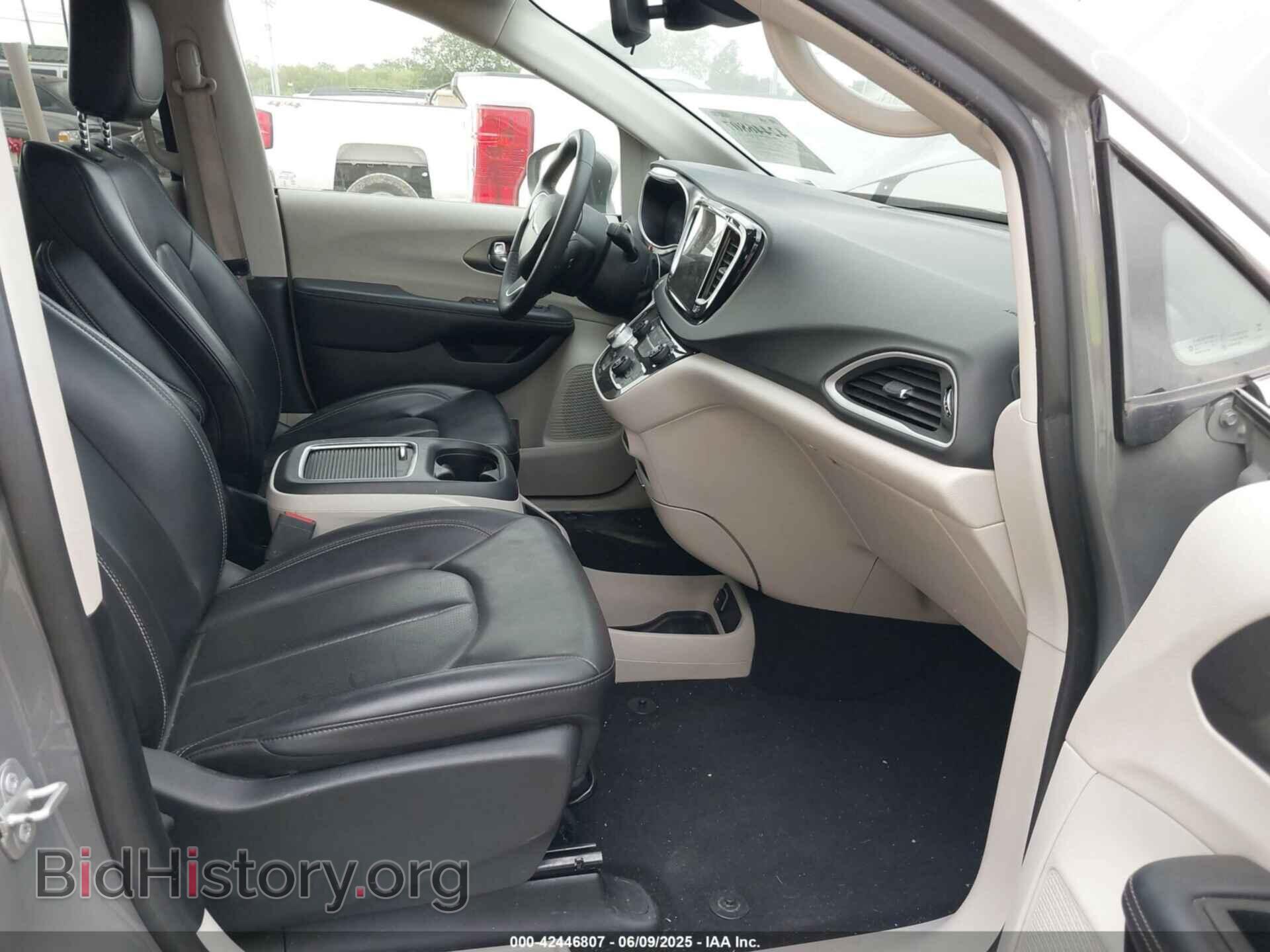 2023 CHRYSLER PACIFICA - VIN: 2C4RC1BG6PR532996 - Фото 5
