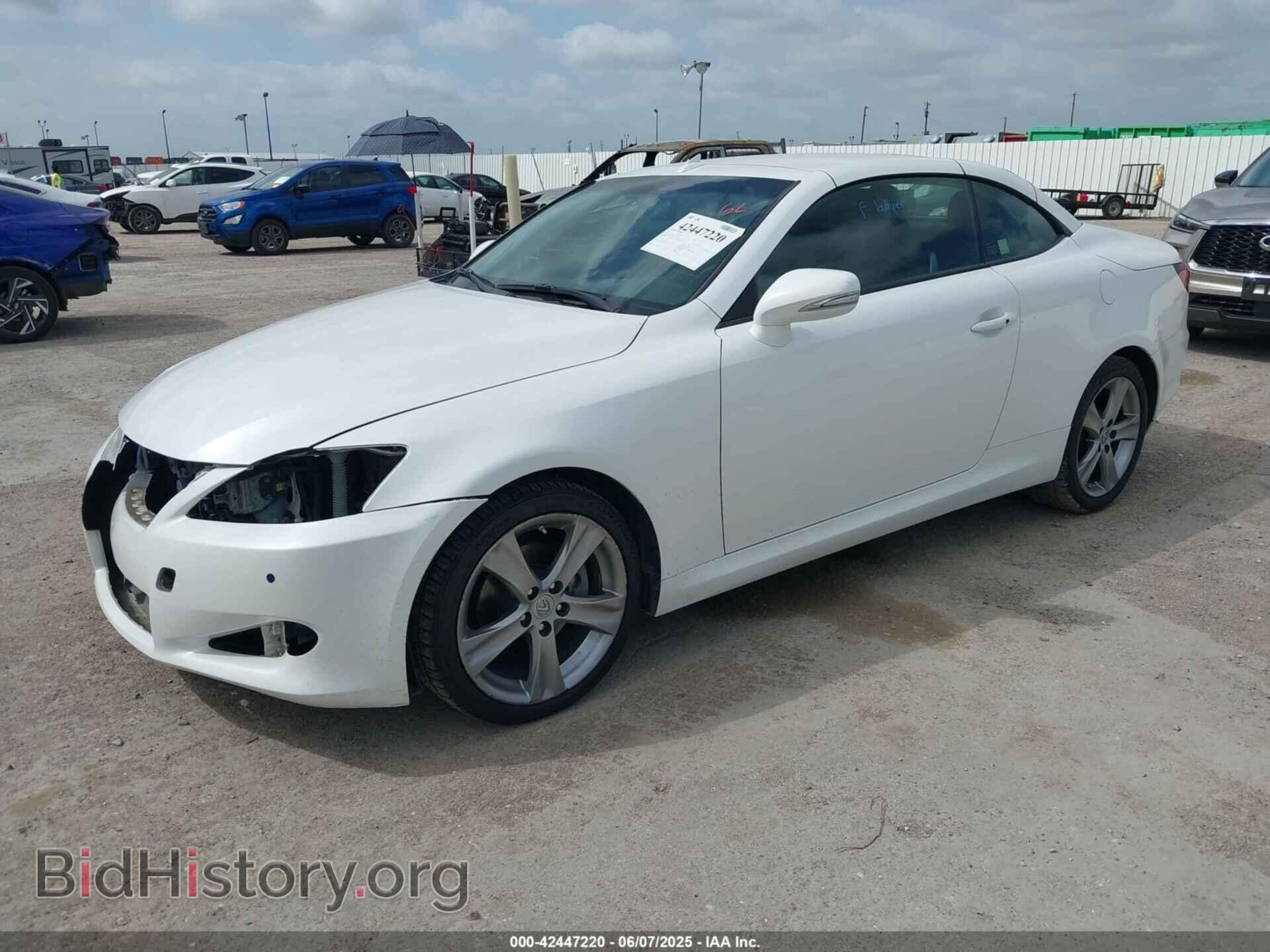 2012 LEXUS IS 250C - VIN: JTHFF2C28C2526045 - Photo 2