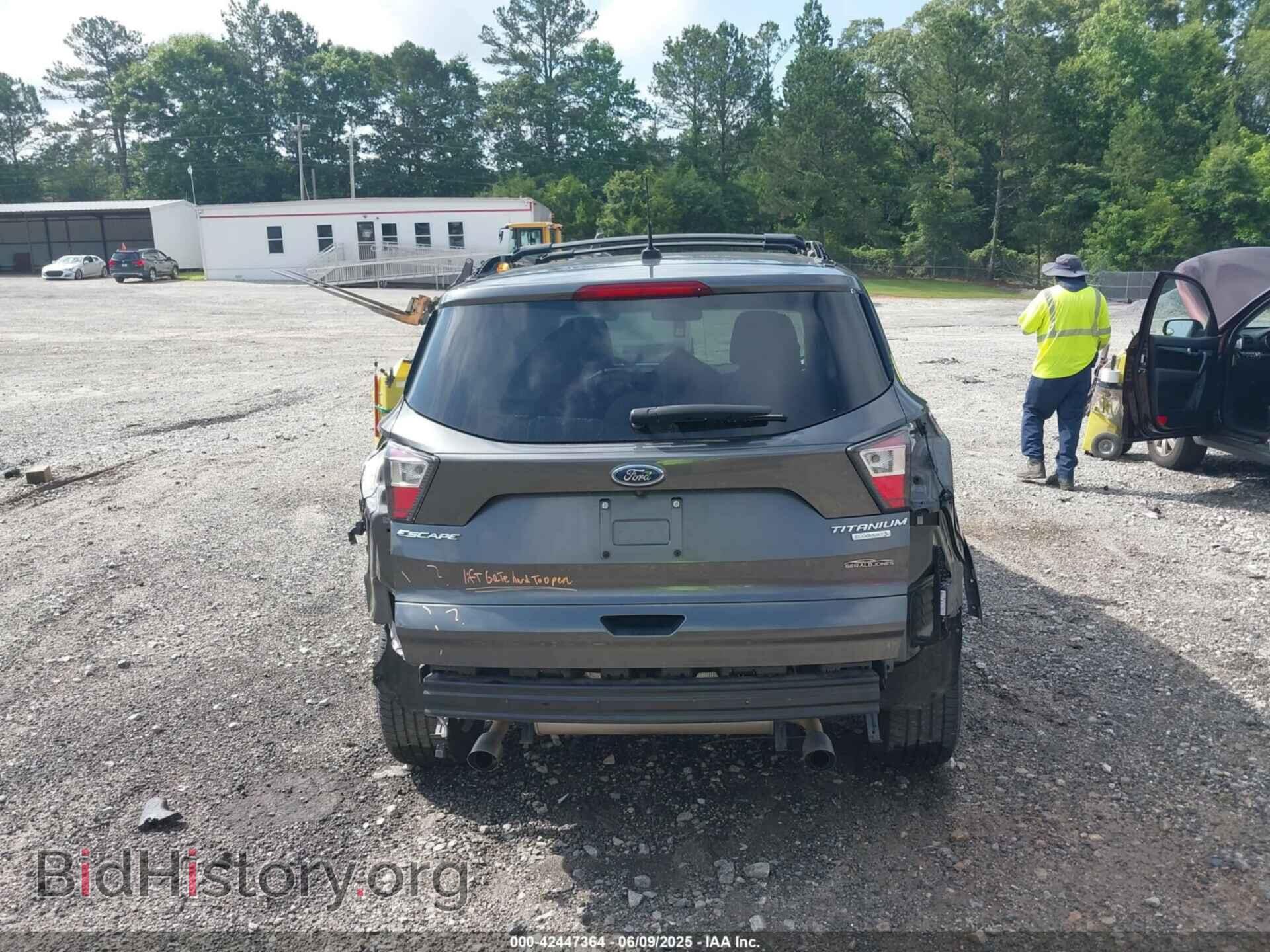 2017 FORD ESCAPE - VIN: 1FMCU0J90HUA19002 - Фото 16