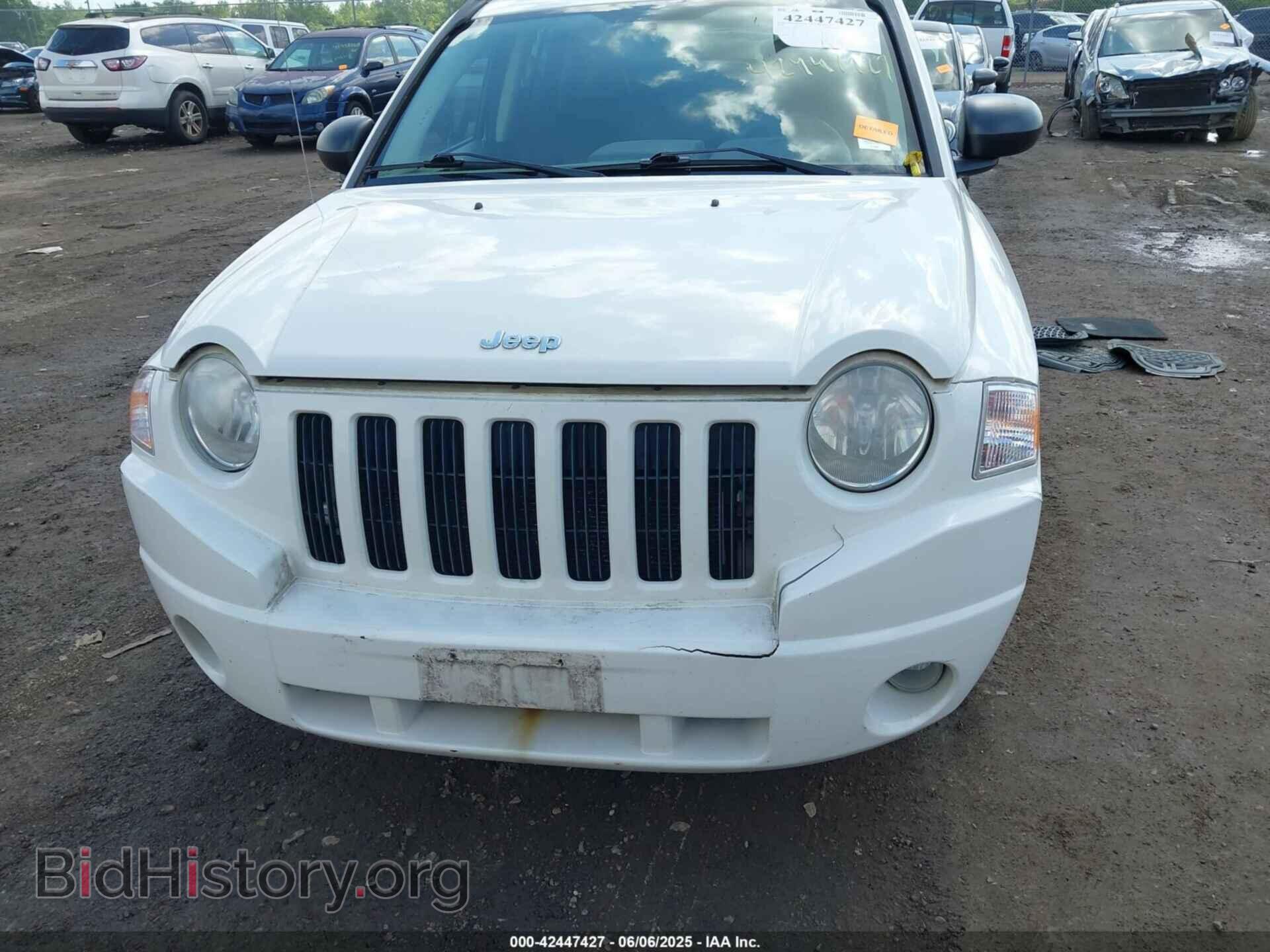 2008 JEEP COMPASS - VIN: 1J8FT47W28D691757 - Фото 12