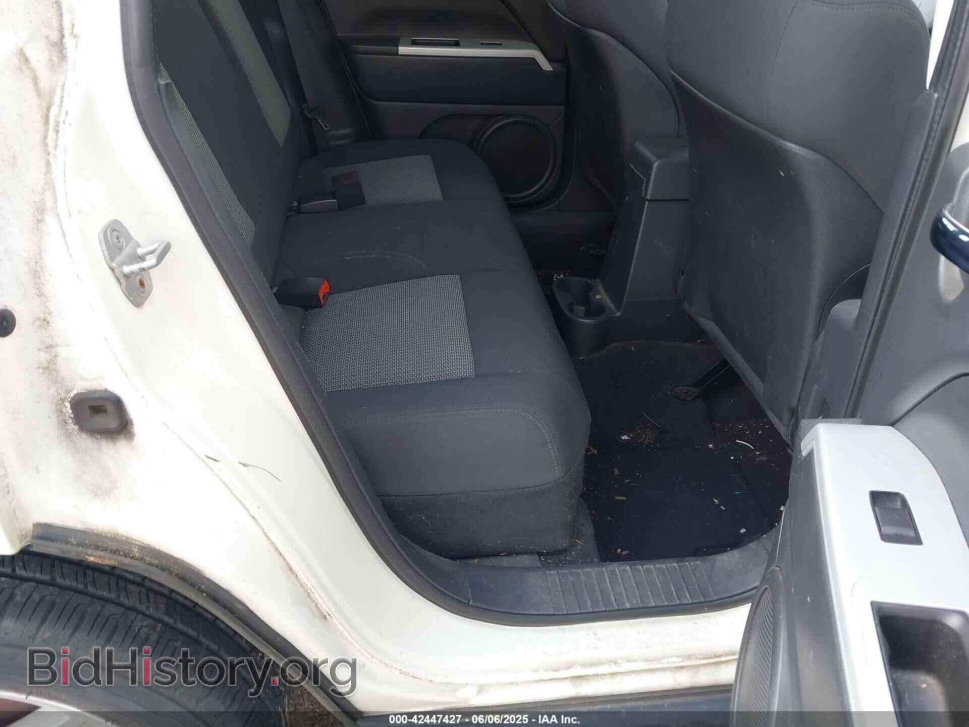 2008 JEEP COMPASS - VIN: 1J8FT47W28D691757 - Фото 8