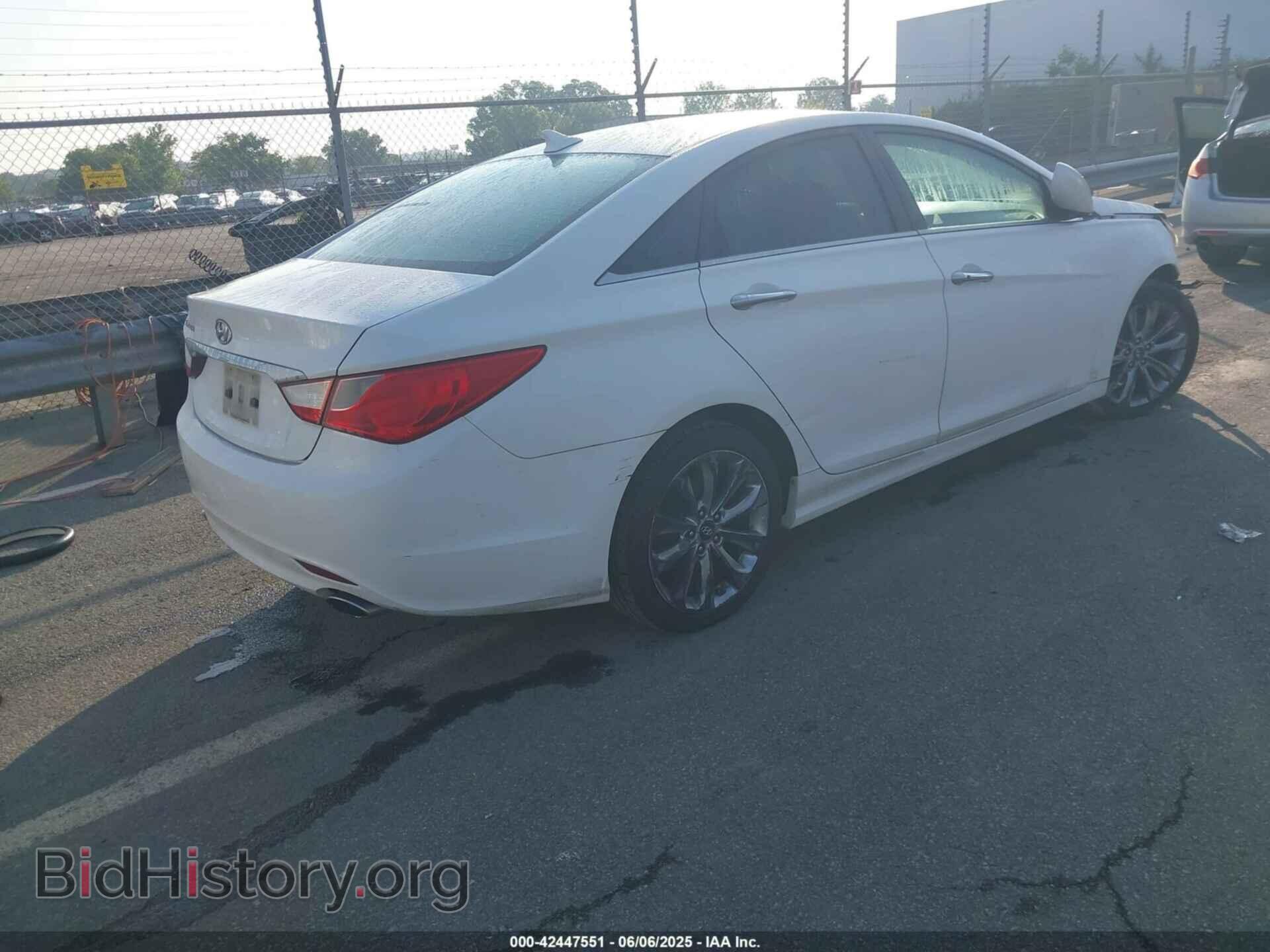 2011 HYUNDAI SONATA - VIN: 5NPEC4AC6BH300046 - Фото 4