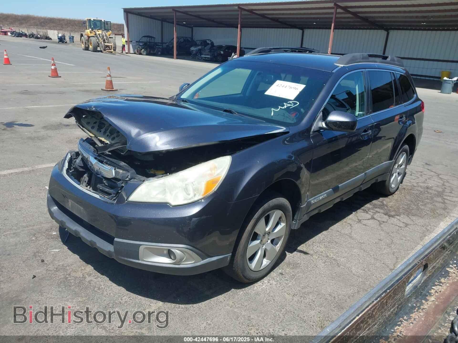 2011 SUBARU OUTBACK - VIN: 4S4BRBCC8B3394697 - Фото 2
