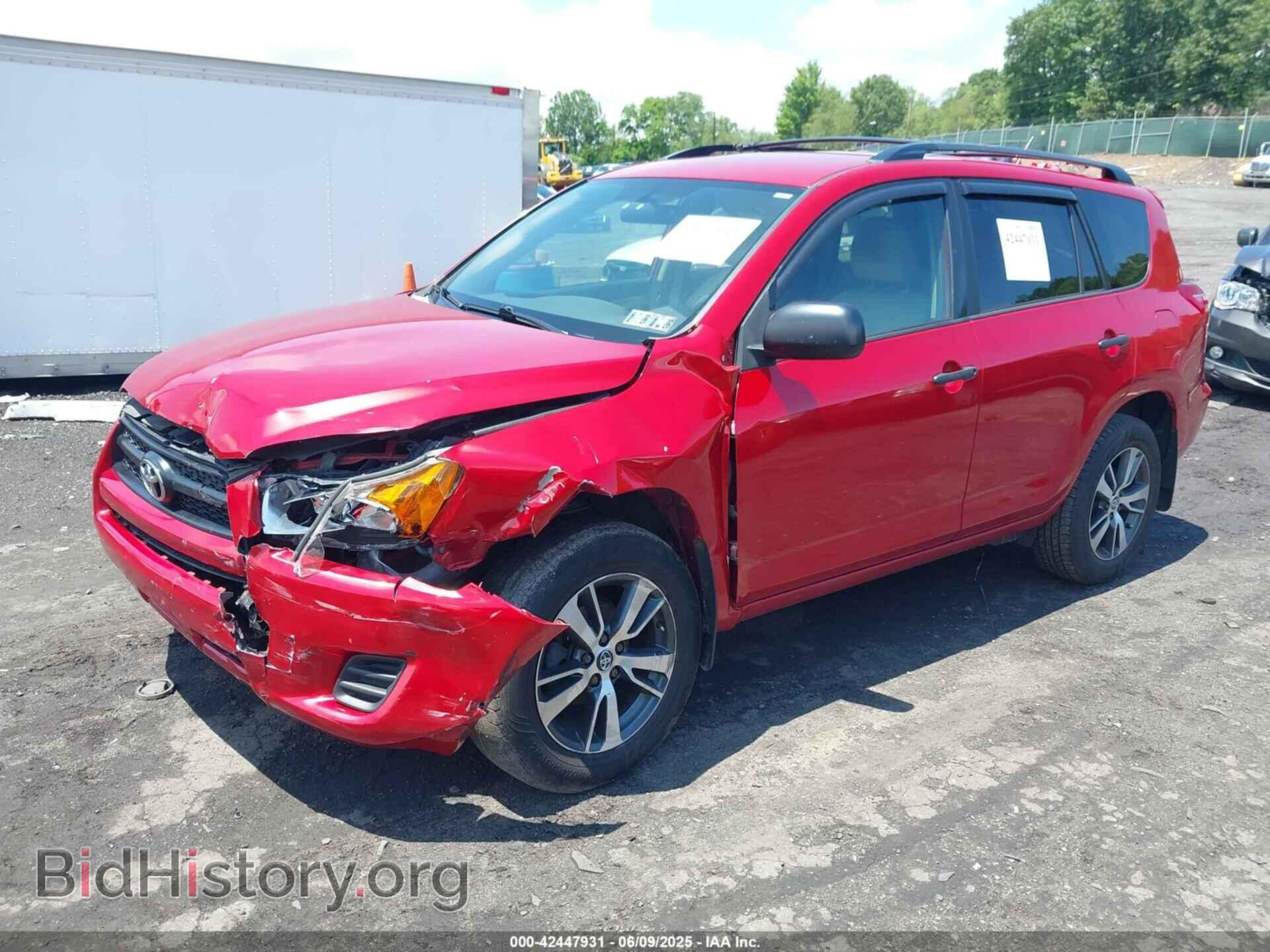 2011 TOYOTA RAV4 - VIN: 2T3BF4DV0BW088079 - Фото 2