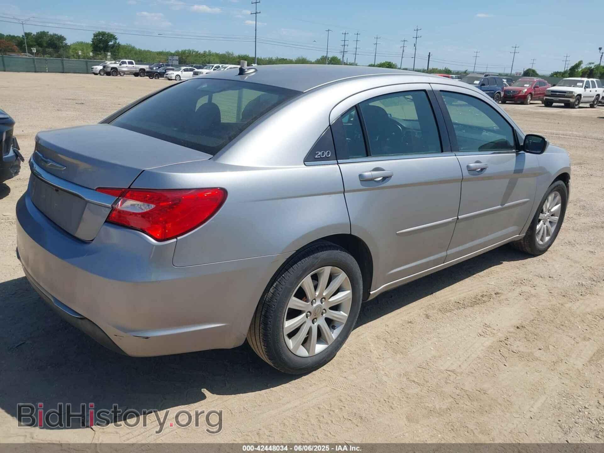 2013 CHRYSLER 200 - VIN: 1C3CCBBB0DN606751 - Фото 4