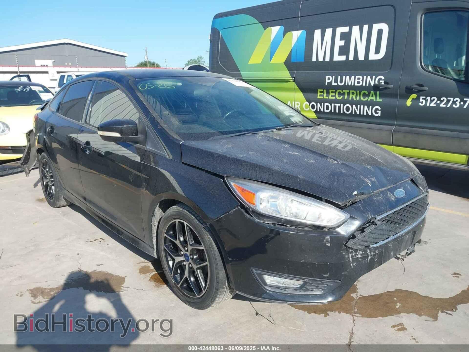 Photo 1FADP3F20GL370015 - FORD FOCUS 2016