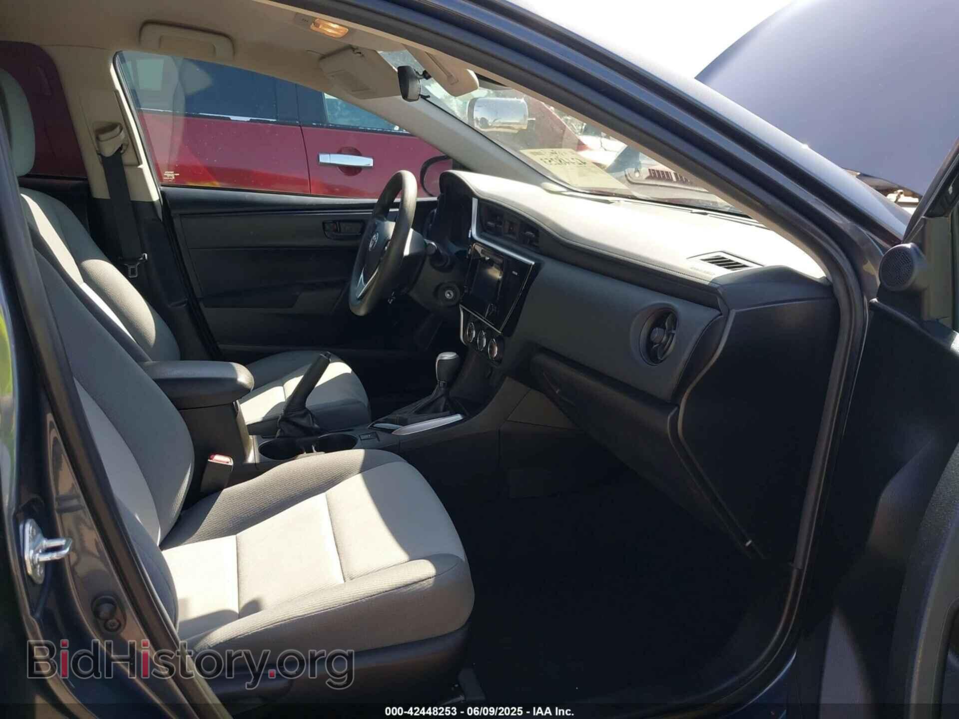 2017 TOYOTA COROLLA - VIN: 5YFBURHE6HP711849 - Фото 5