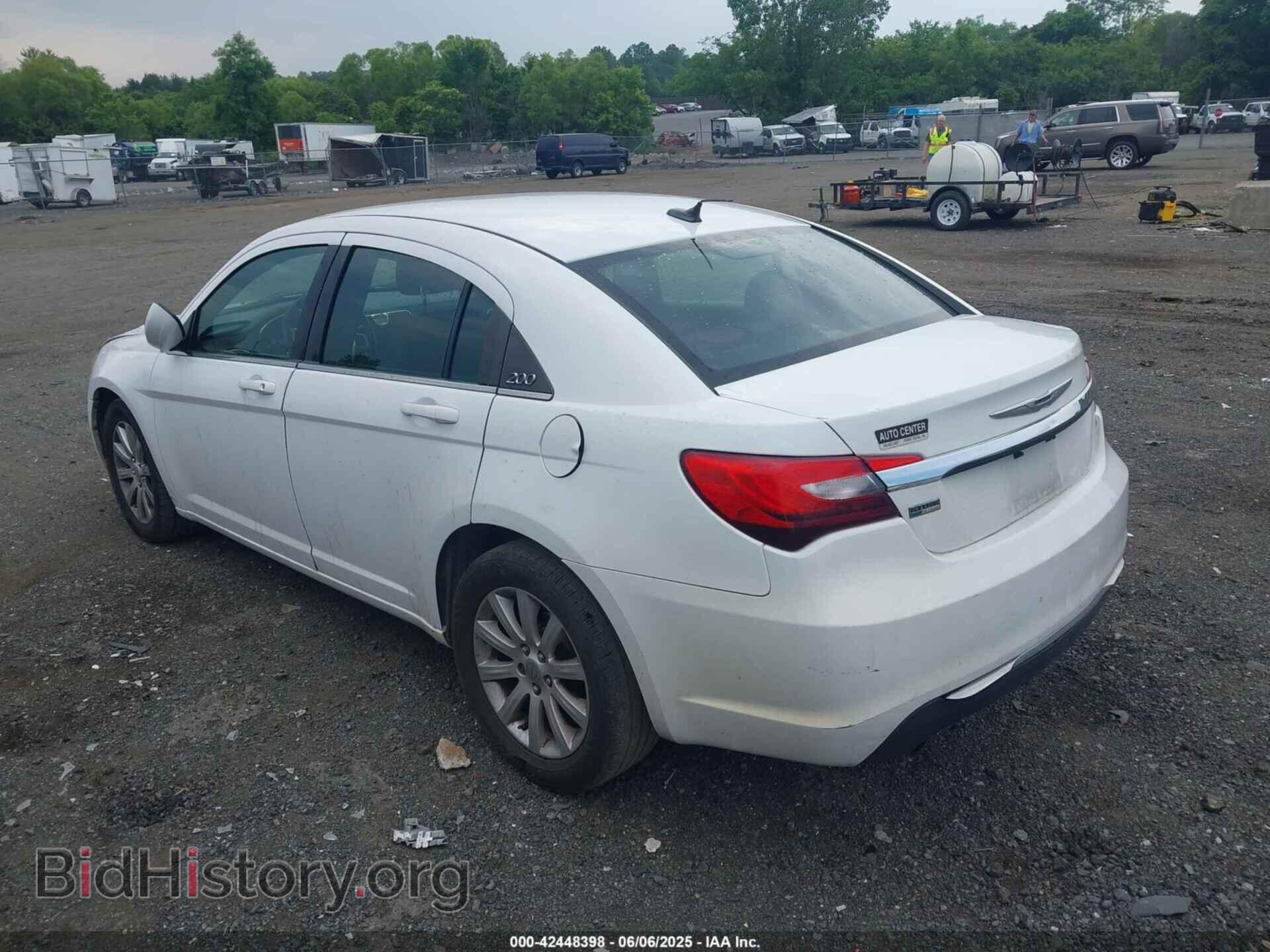 2013 CHRYSLER 200 - VIN: 1C3CCBBG3DN678040 - Фото 3