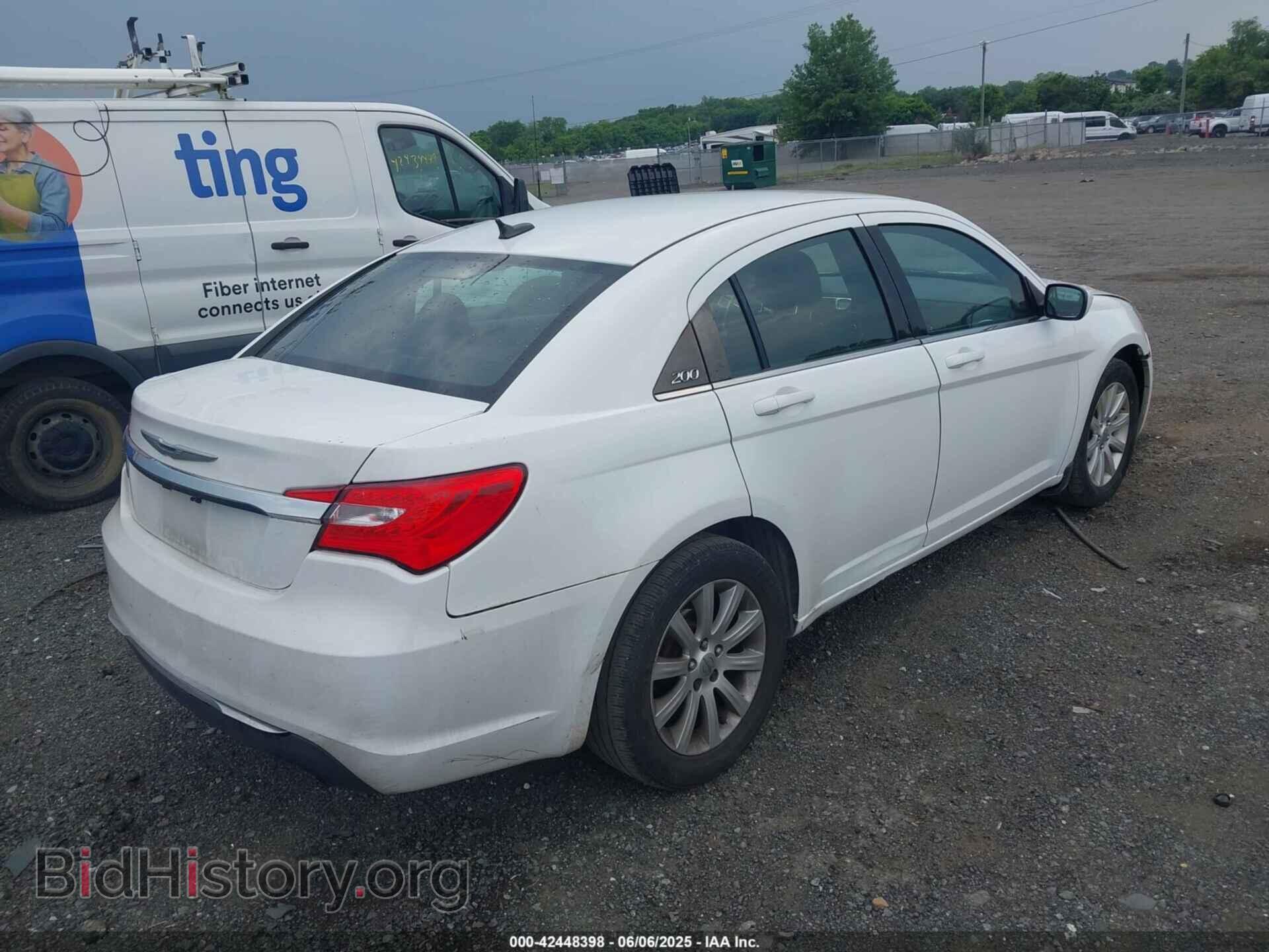 2013 CHRYSLER 200 - VIN: 1C3CCBBG3DN678040 - Фото 4