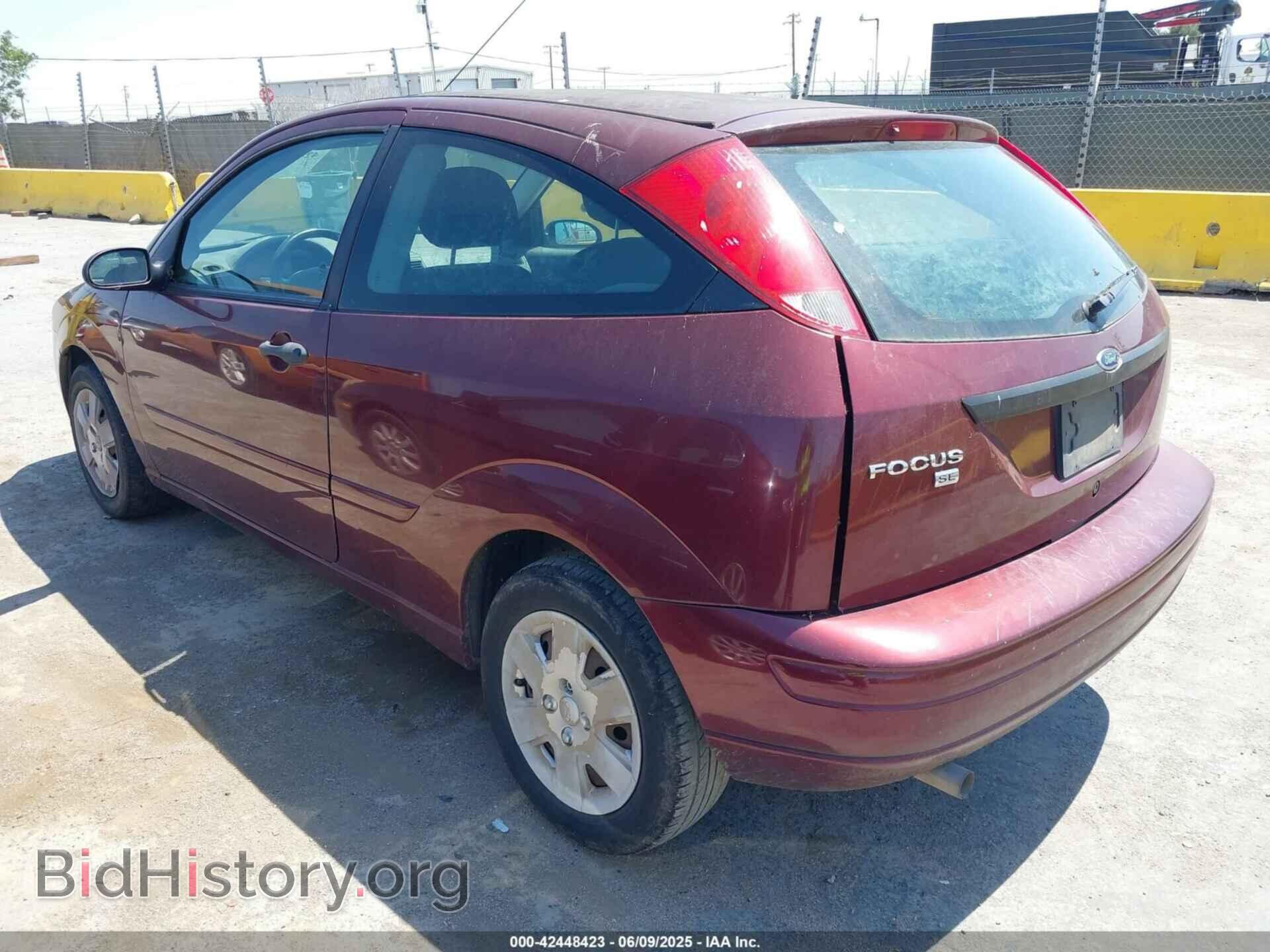 2007 FORD FOCUS - VIN: 1FAHP31NX7W331899 - Фото 3