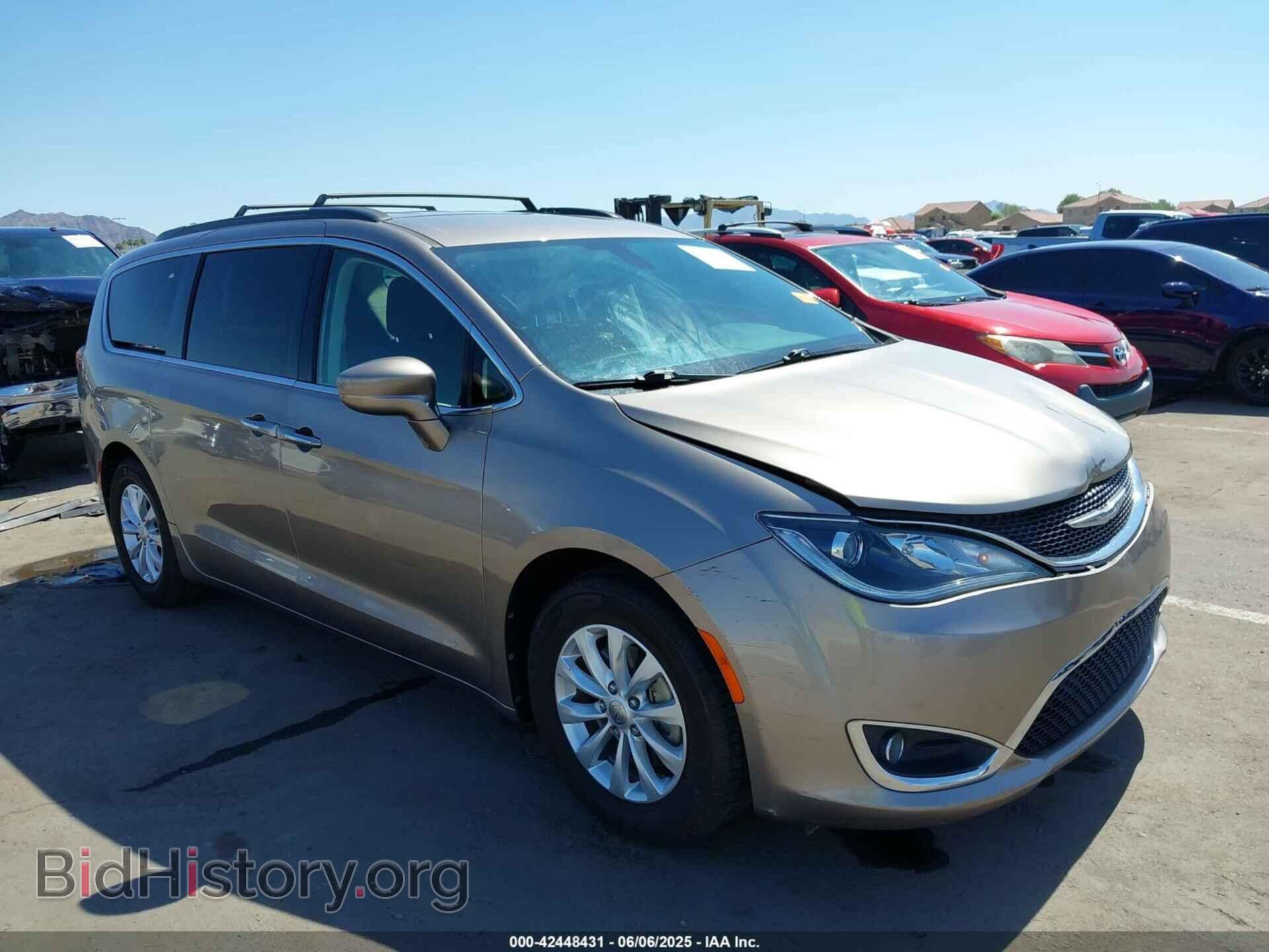 Фотография 2C4RC1FG2JR212253 - CHRYSLER PACIFICA 2018