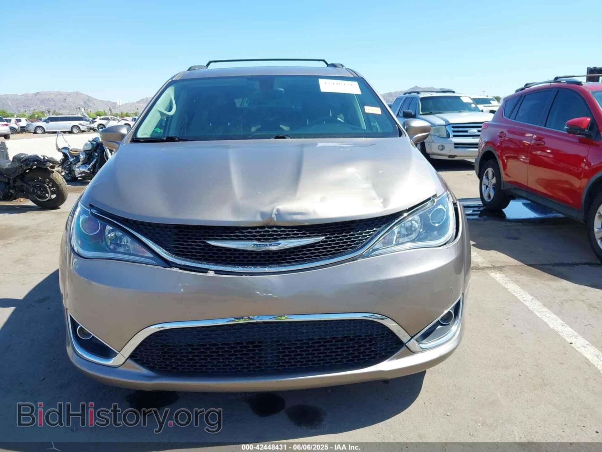 2018 CHRYSLER PACIFICA - VIN: 2C4RC1FG2JR212253 - Photo 12