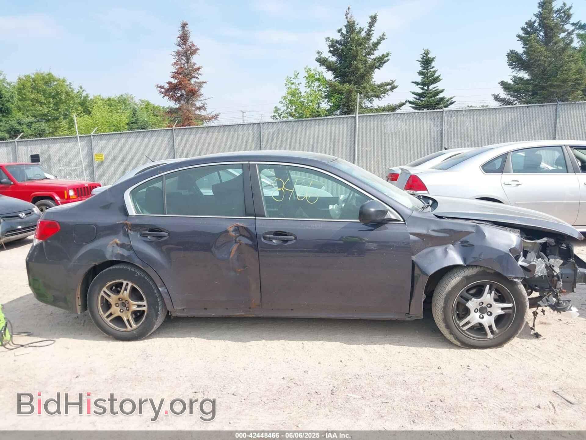 2010 SUBARU LEGACY - VIN: 4S3BMAA68A1237126 - Фото 13