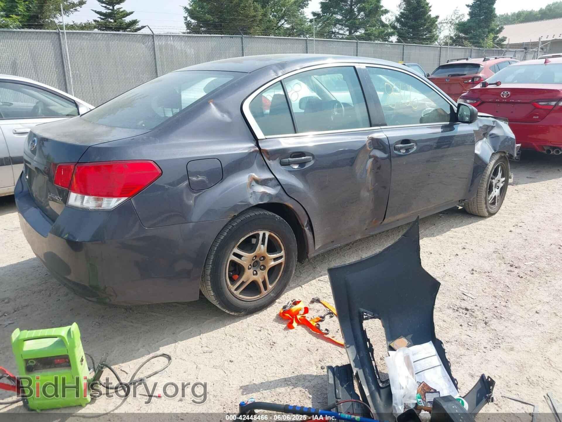 2010 SUBARU LEGACY - VIN: 4S3BMAA68A1237126 - Фото 4