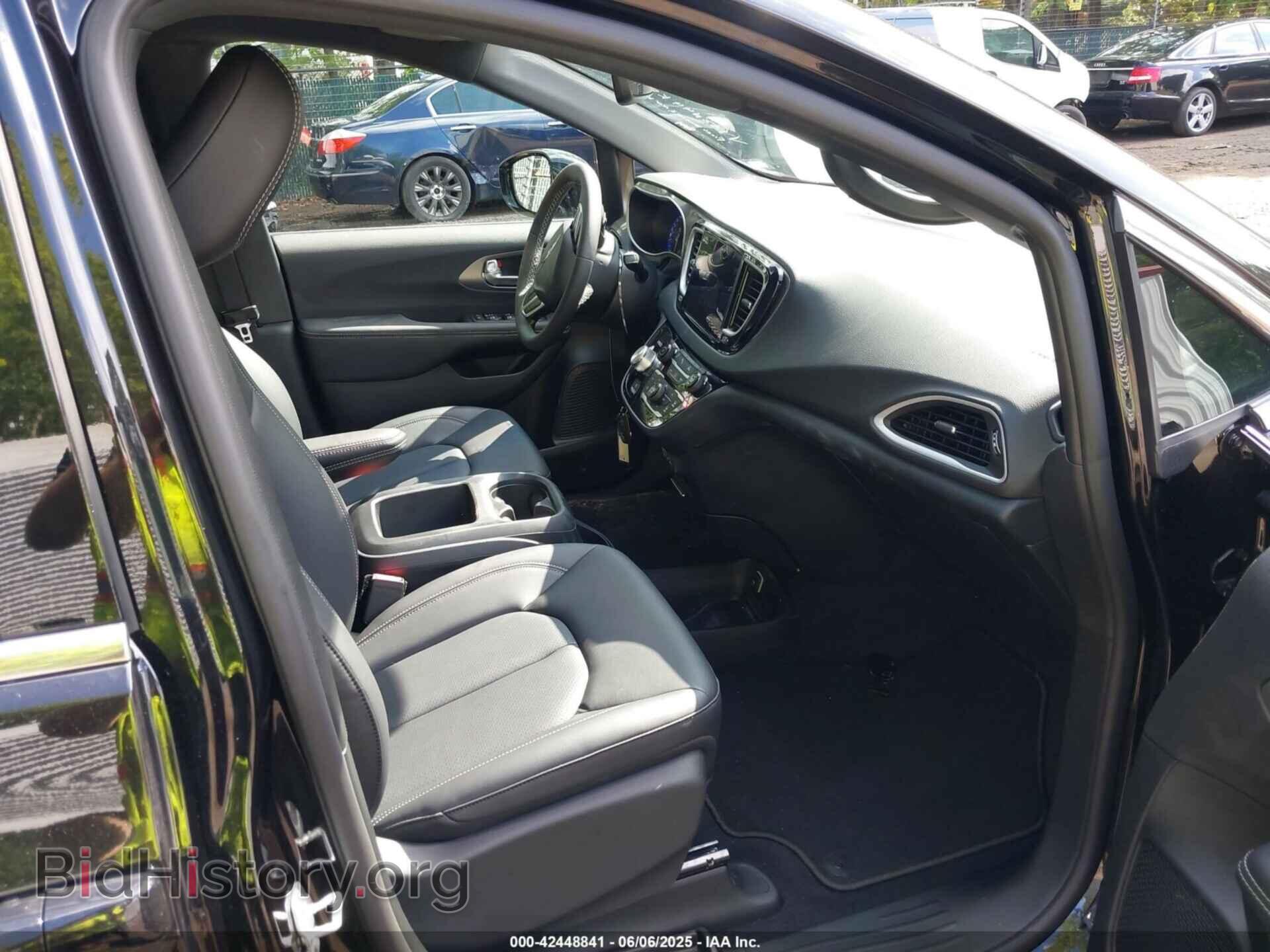 2025 CHRYSLER PACIFICA - VIN: 2C4RC1BG3SR584689 - Photo 5