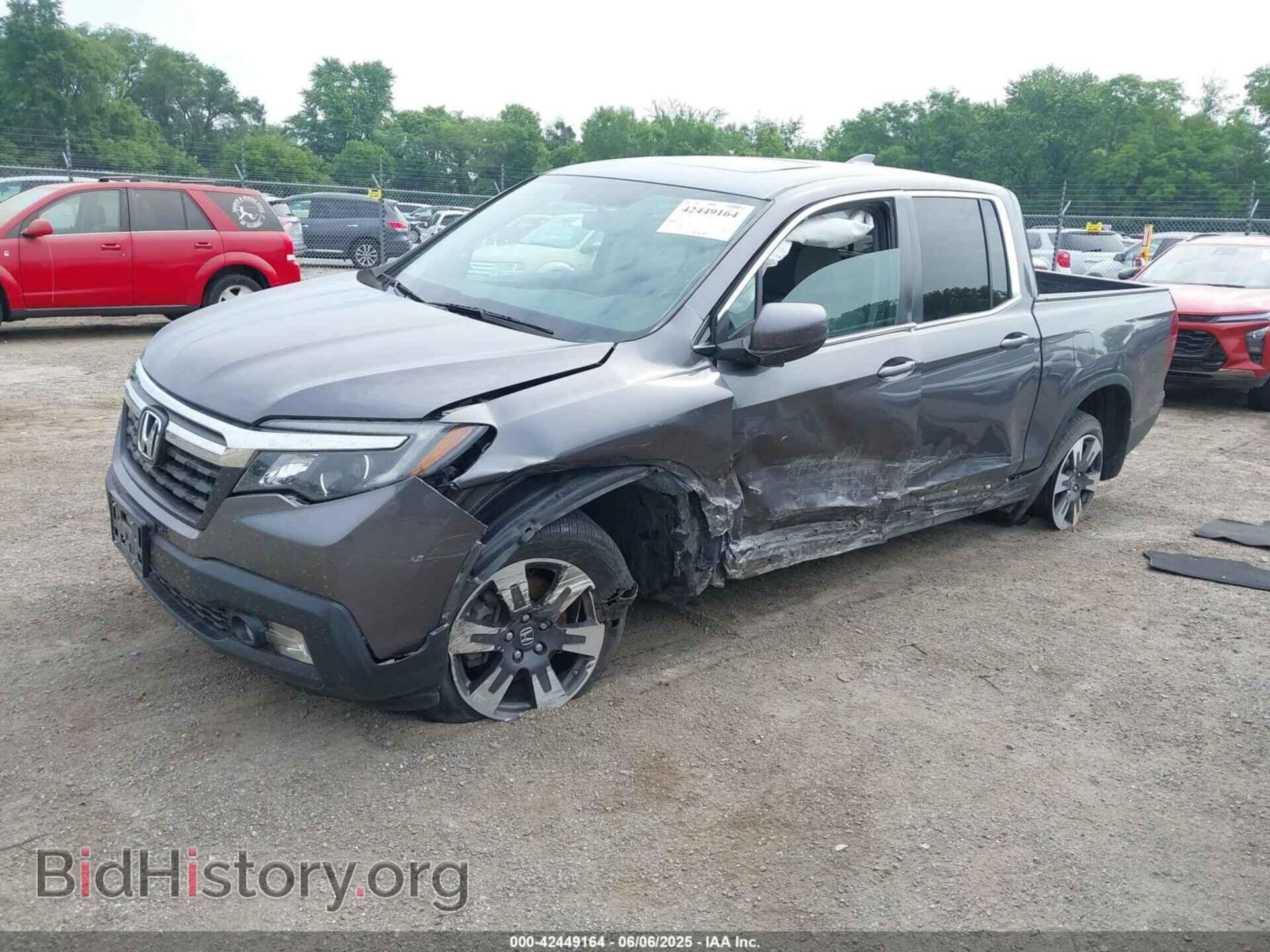 2019 HONDA RIDGELINE - VIN: 5FPYK3F67KB026570 - Фото 2