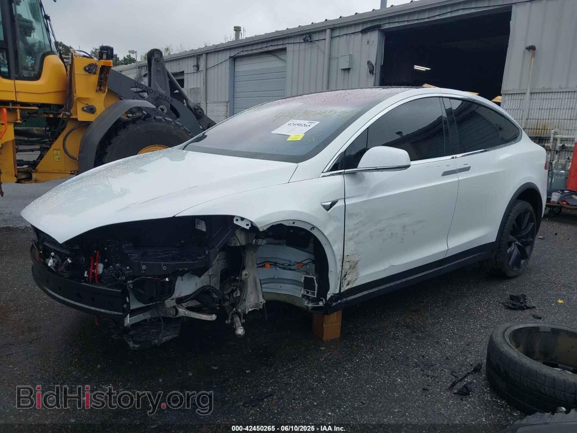 2018 TESLA MODEL X - VIN: 5YJXCBE21JF141187 - Photo 2