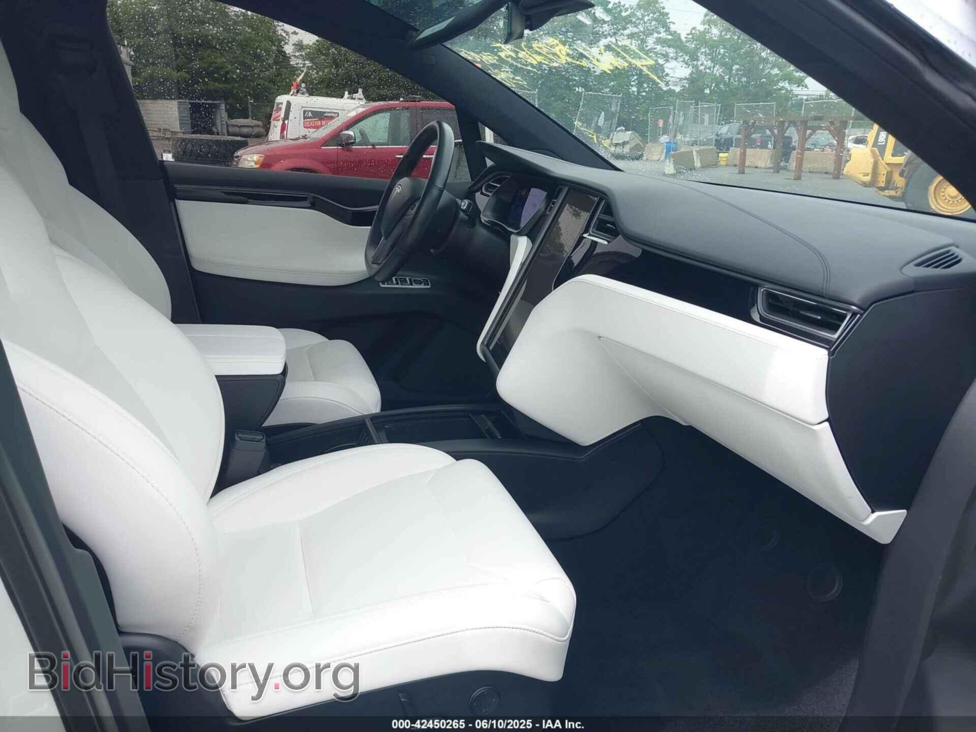 2018 TESLA MODEL X - VIN: 5YJXCBE21JF141187 - Photo 5