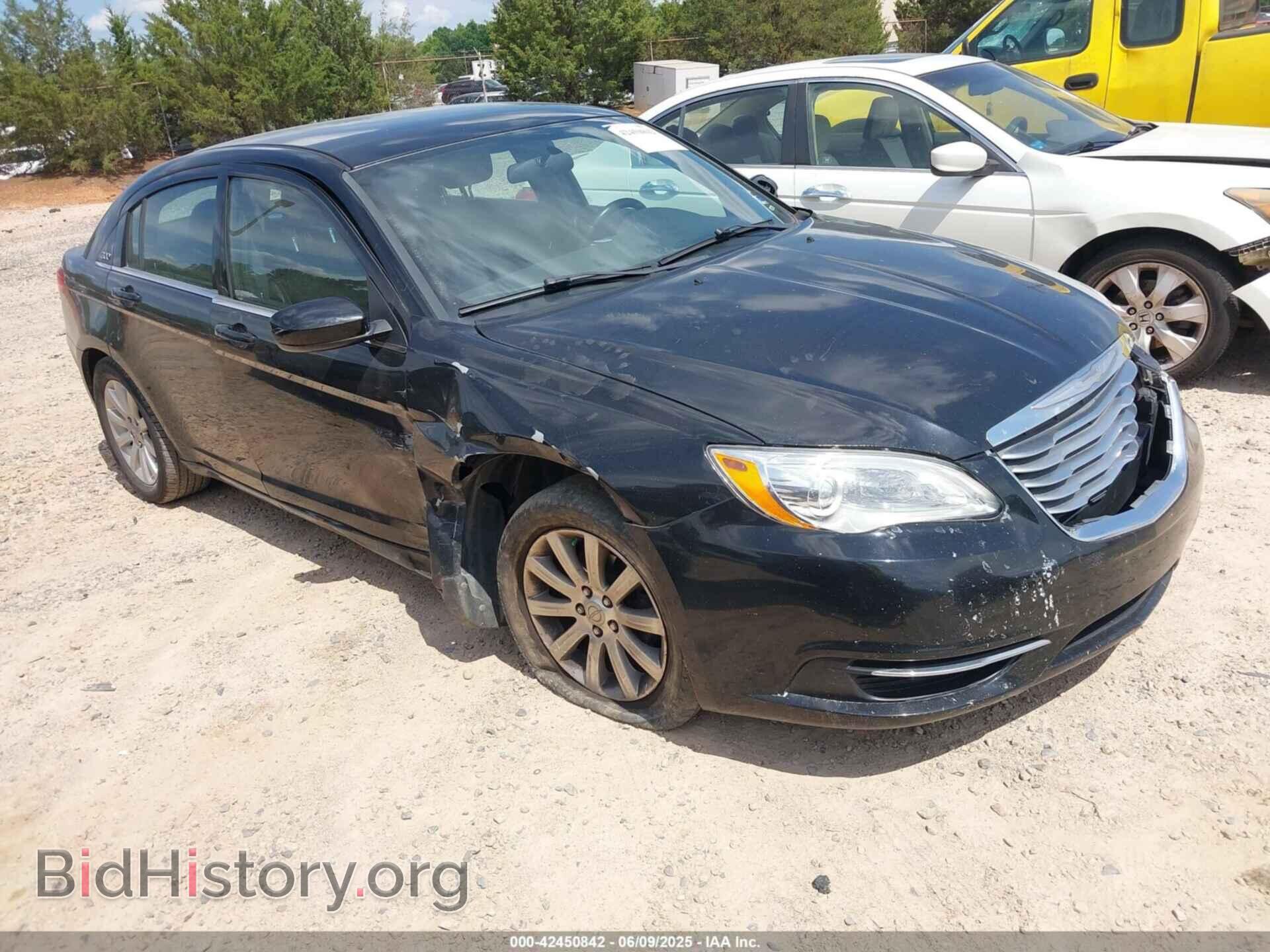 Фотография 1C3CCBBG4DN659027 - CHRYSLER 200 2013
