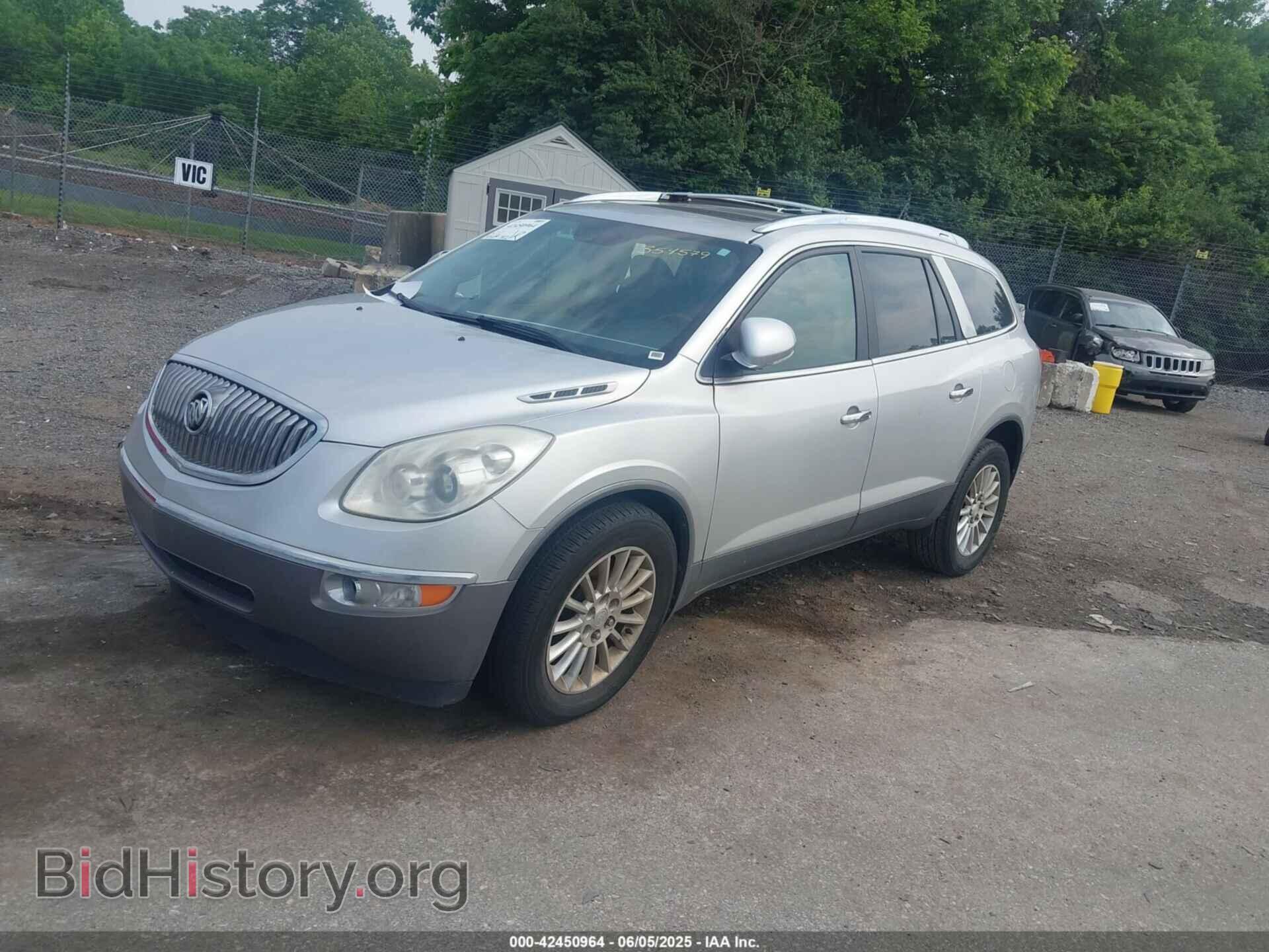 2012 BUICK ENCLAVE - VIN: 5GAKVCED8CJ354579 - Фото 2