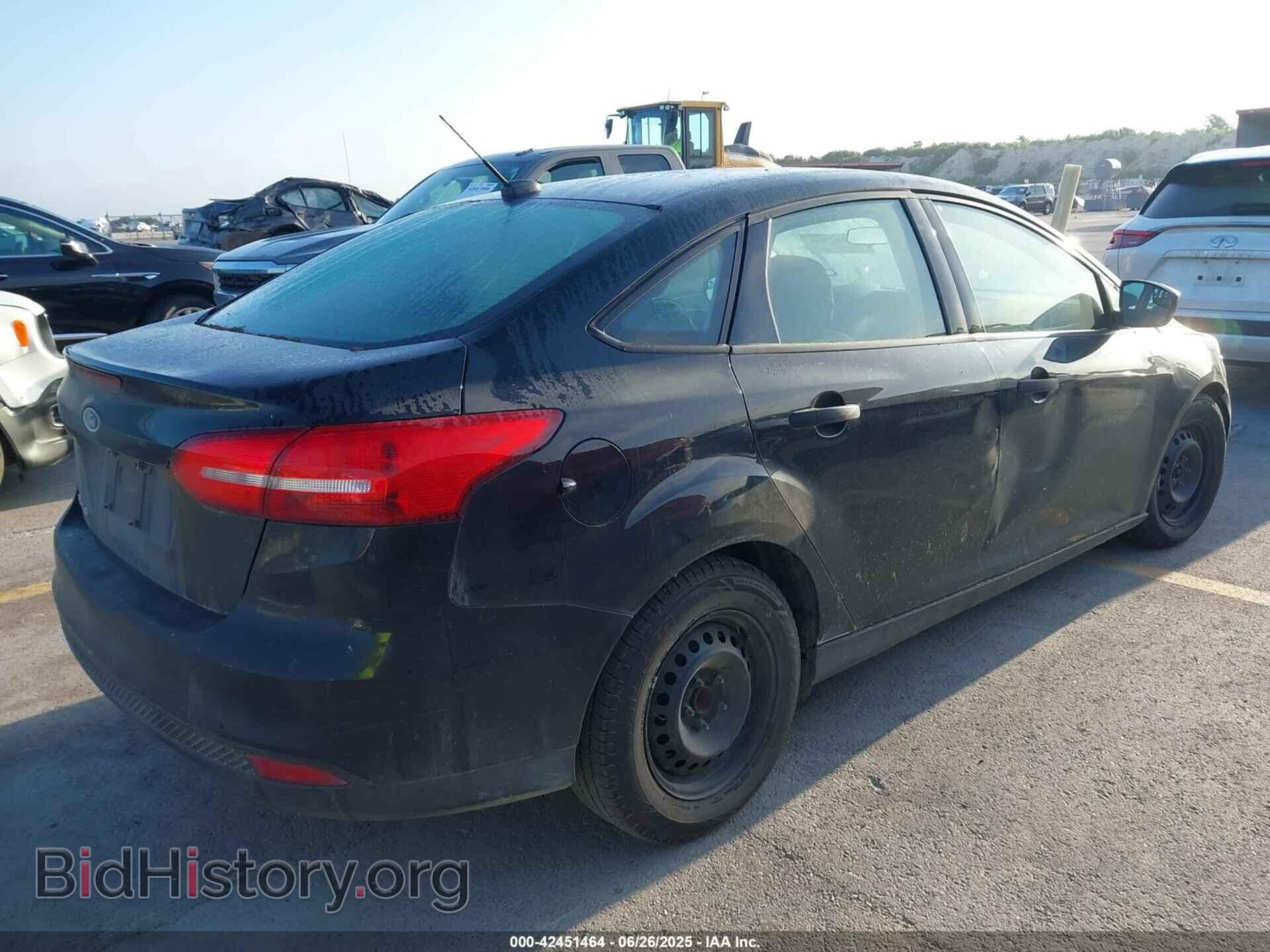 2018 FORD FOCUS - VIN: 1FADP3E21JL260647 - Фото 4
