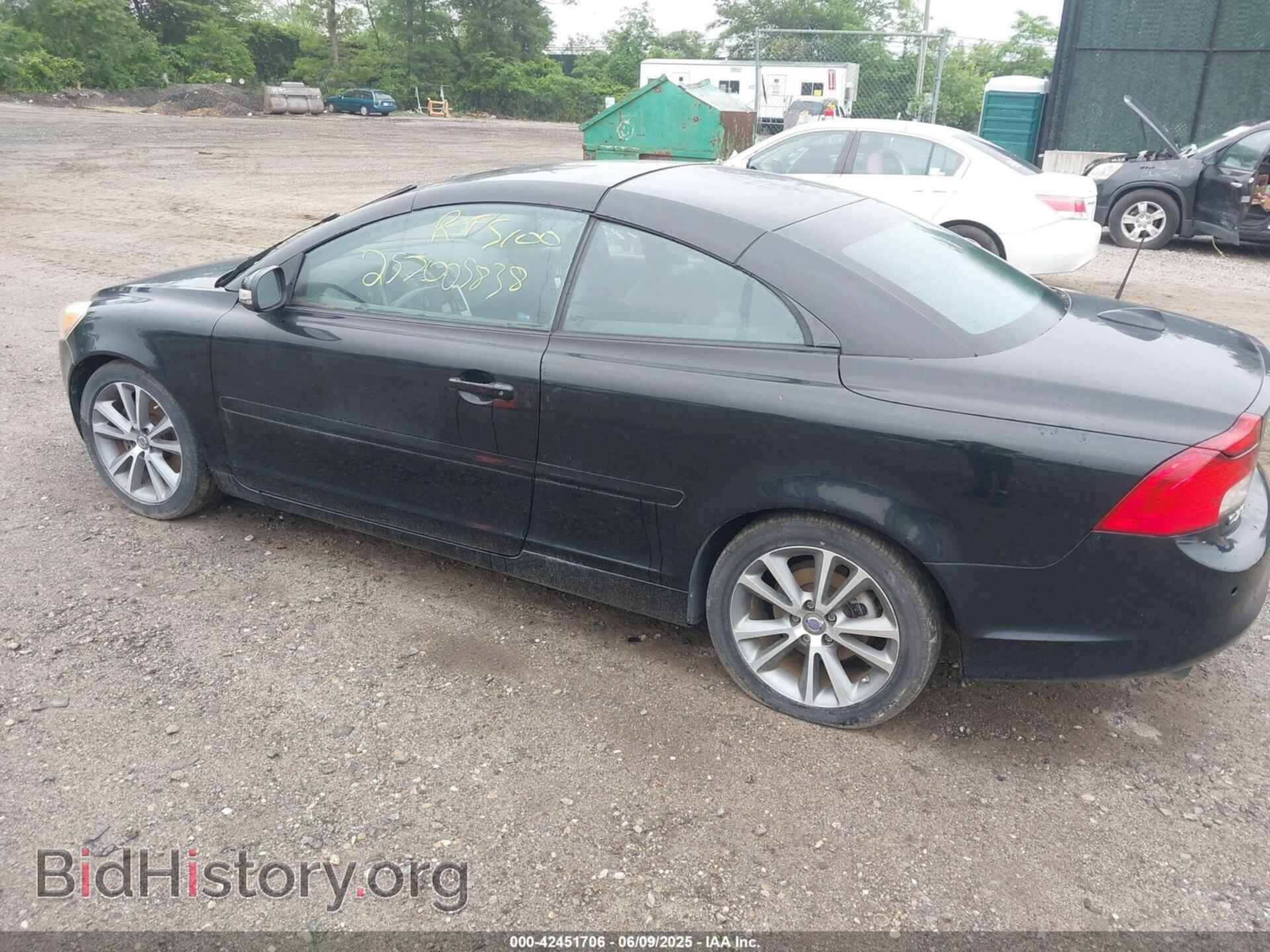 2011 VOLVO C70 - VIN: YV1672MC7BJ112128 - Фото 3