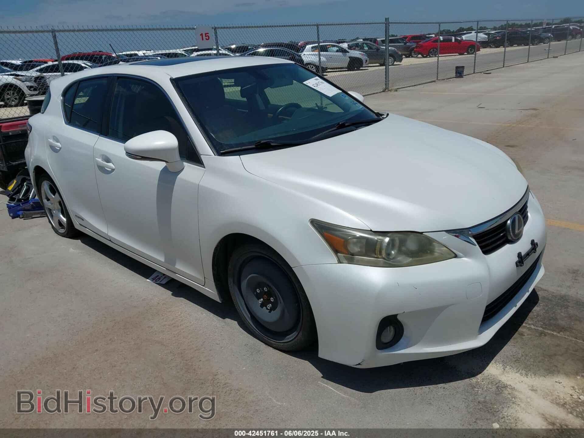 Photo JTHKD5BH2B2020642 - LEXUS CT 200H 2011