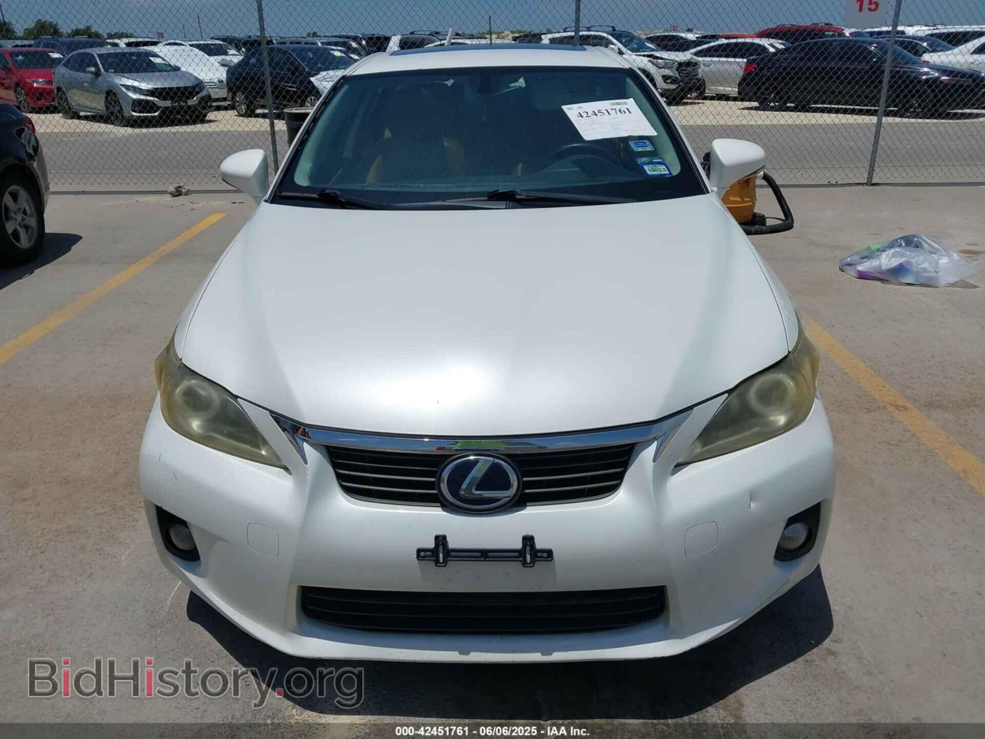 2011 LEXUS CT 200H - VIN: JTHKD5BH2B2020642 - Фото 13