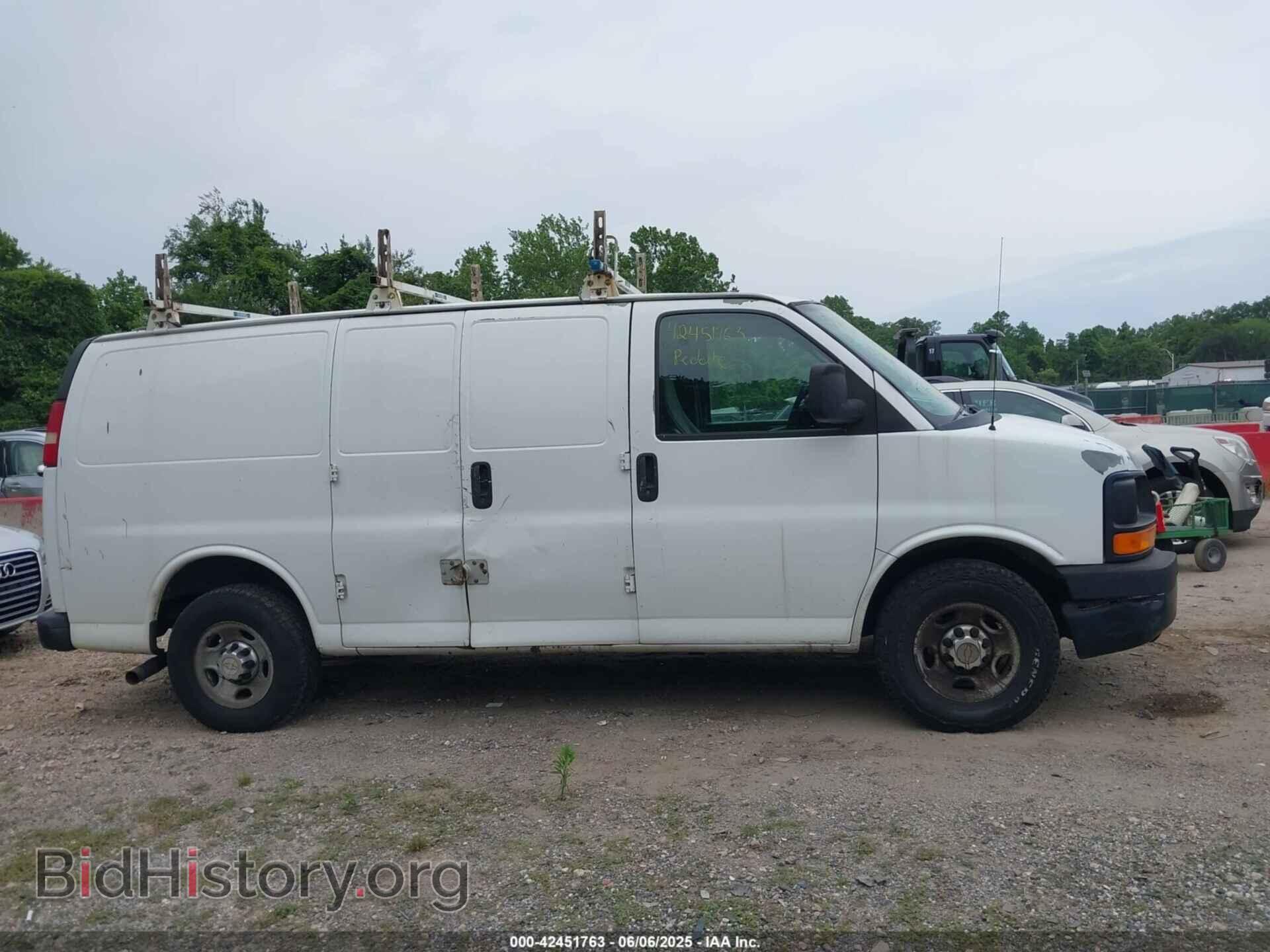 2011 CHEVROLET EXPRESS 2500 - VIN: 1GCWGFCA4B1172655 - Фото 13