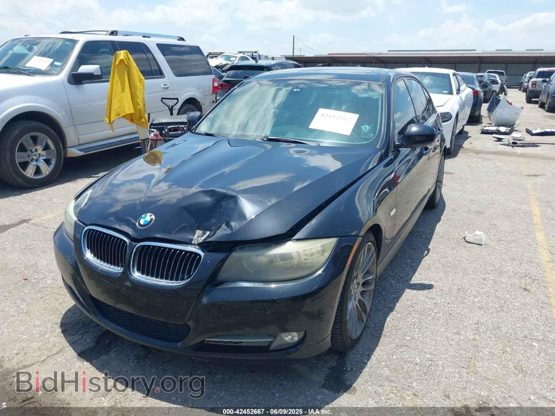 2010 BMW 335D - VIN: WBAPN7C54AA779380 - Фото 2