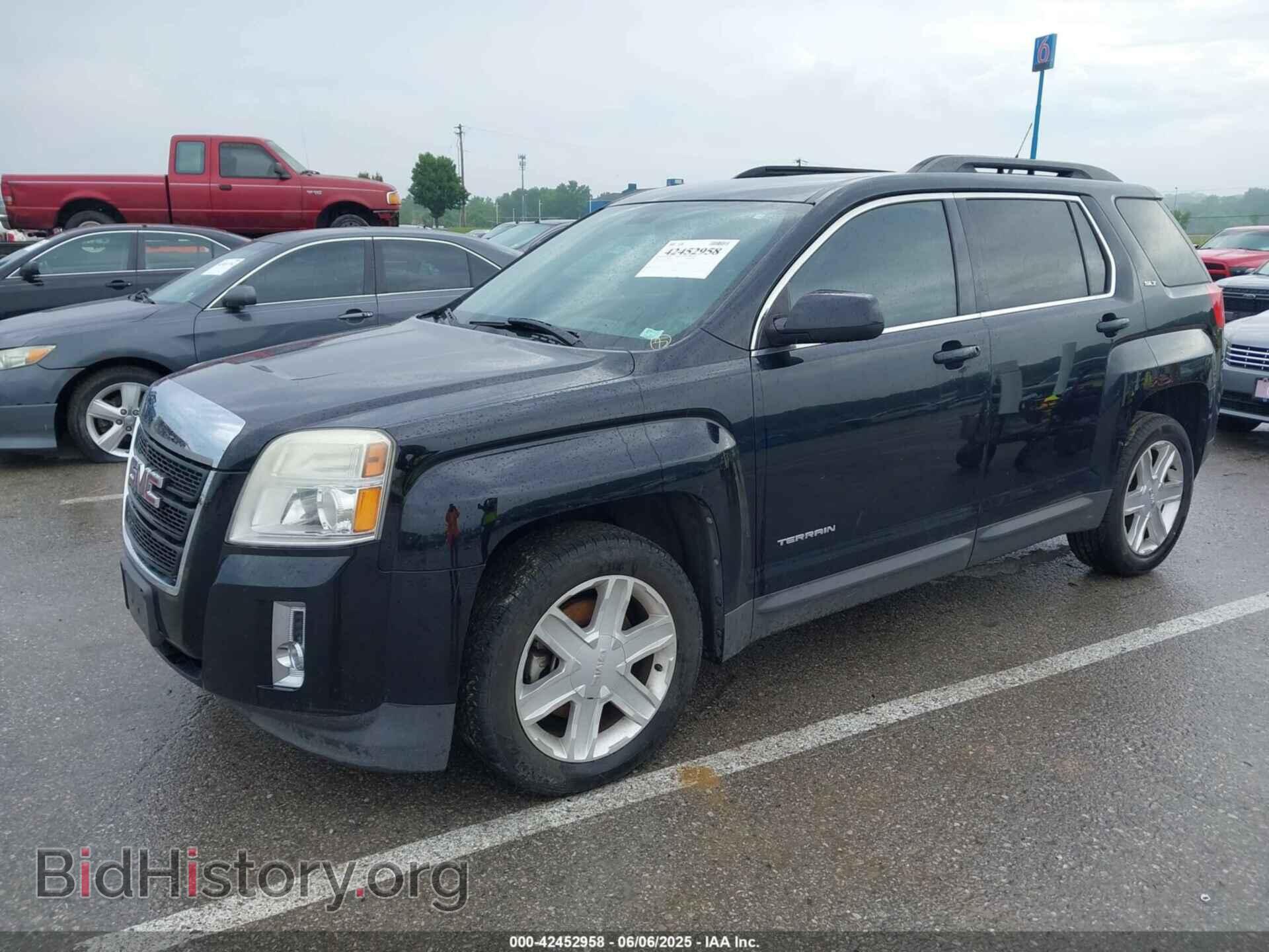 2011 GMC TERRAIN - VIN: 2CTFLVEC5B6430963 - Photo 2