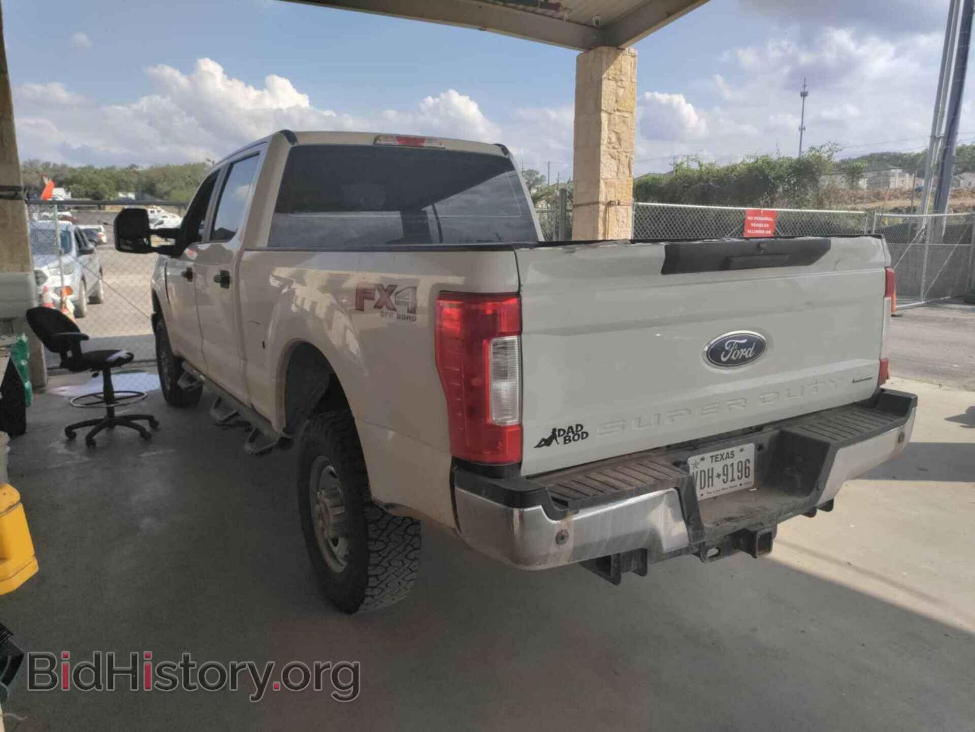 2017 FORD F-250 - VIN: 1FT7W2B68HEE72875 - Фото 5