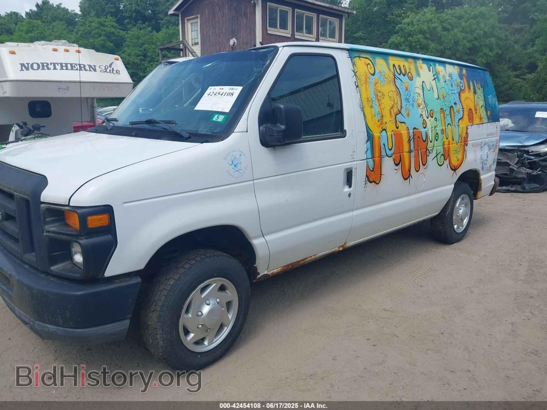 2011 FORD E-150 - VIN: 1FTNE1EW4BDA28924 - Фото 2