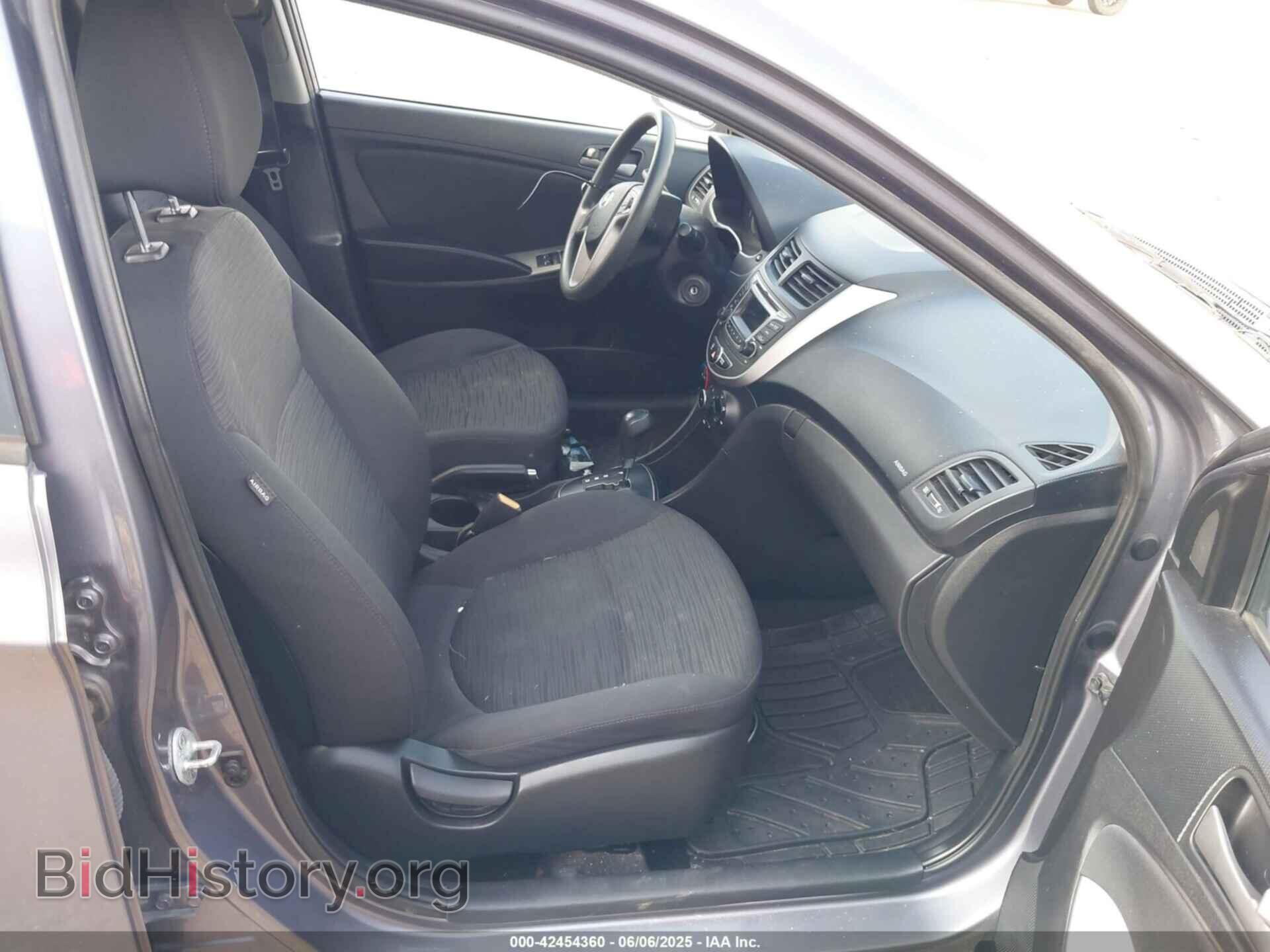 2016 HYUNDAI ACCENT - VIN: KMHCT5AE5GU281089 - Фото 5