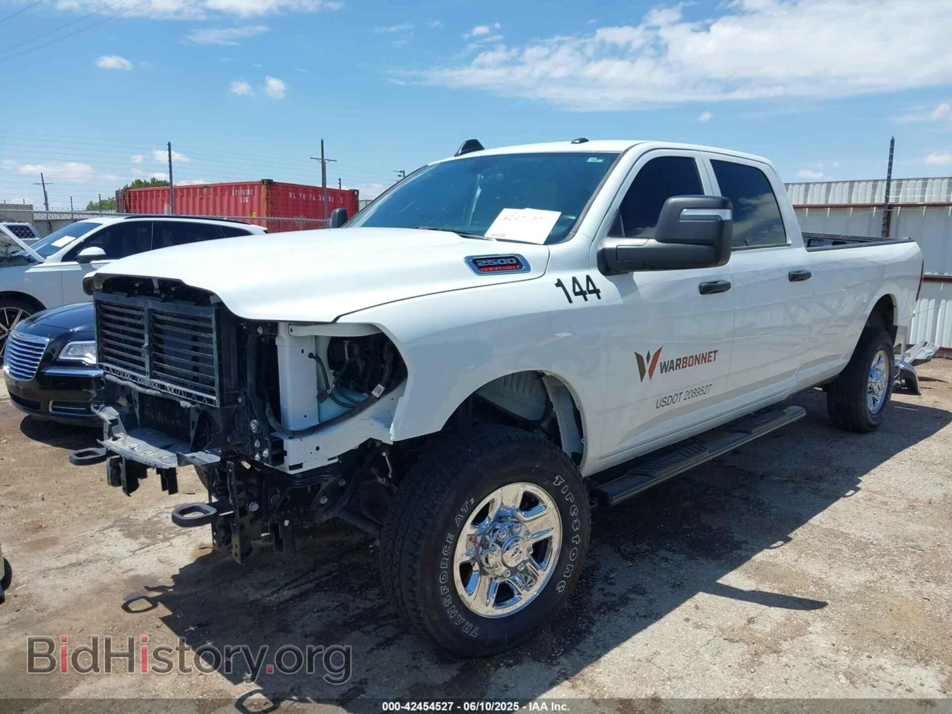 2024 RAM 2500 - VIN: 3C6UR5HJXRG389635 - Фото 2