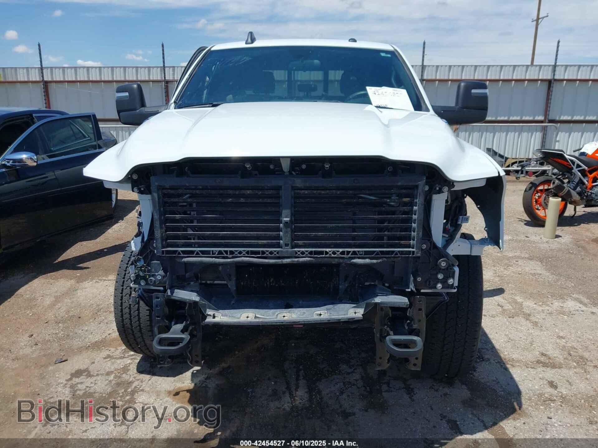 2024 RAM 2500 - VIN: 3C6UR5HJXRG389635 - Фото 13