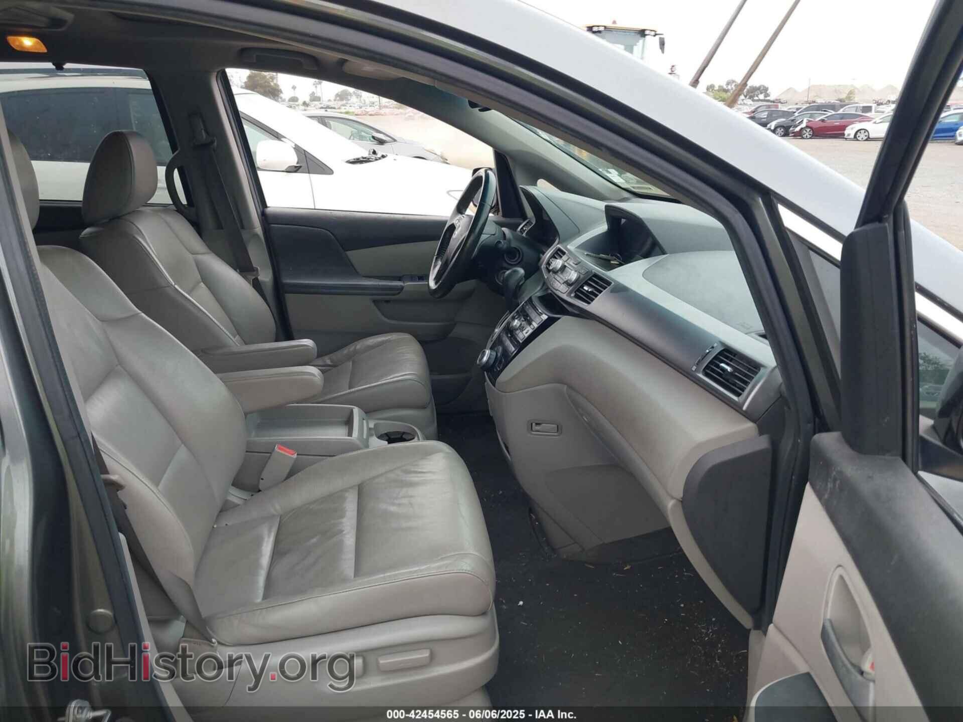 2011 HONDA ODYSSEY - VIN: 5FNRL5H63BB034751 - Фото 5