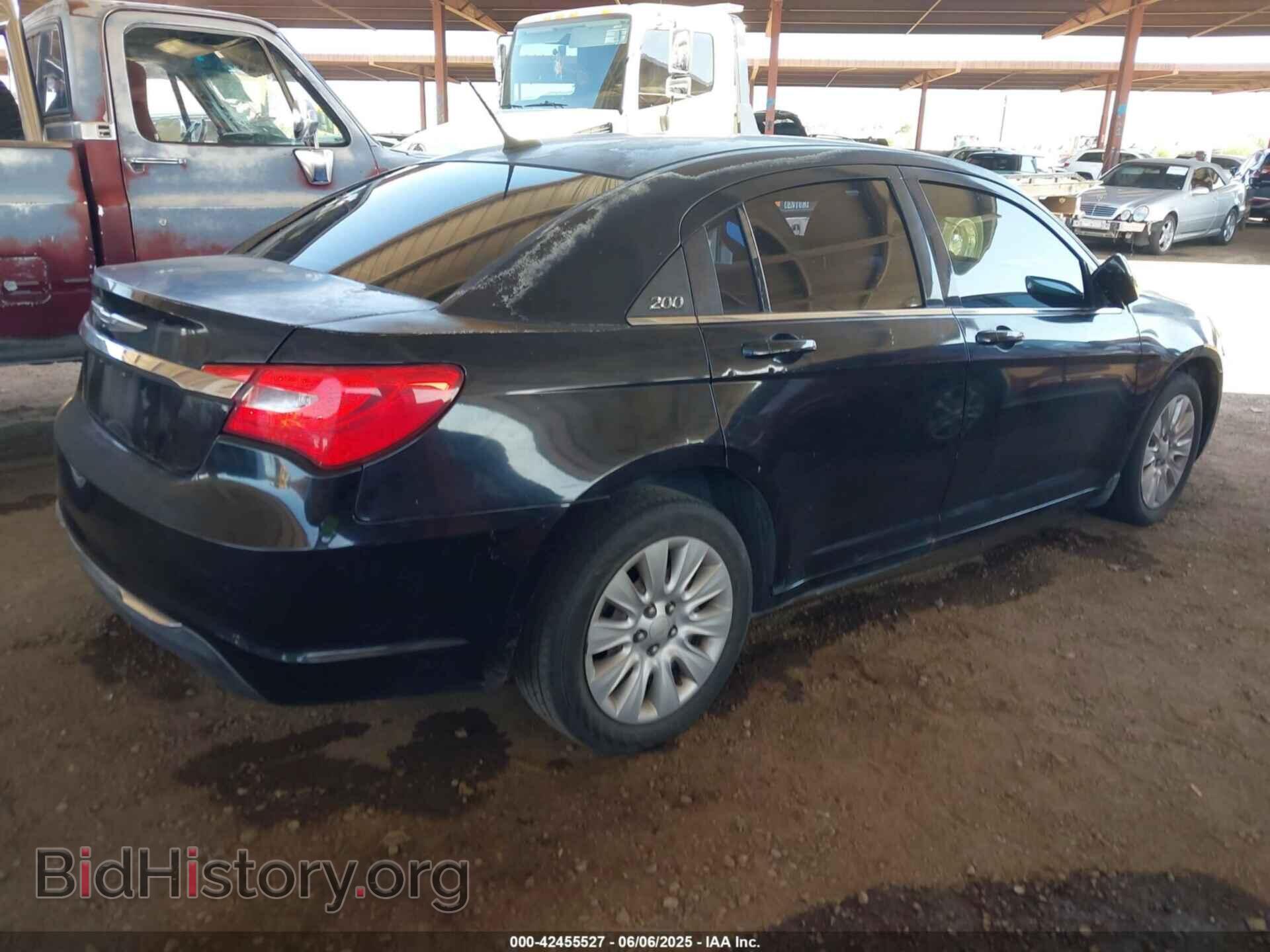 2014 CHRYSLER 200 - VIN: 1C3CCBAB2EN230718 - Photo 4